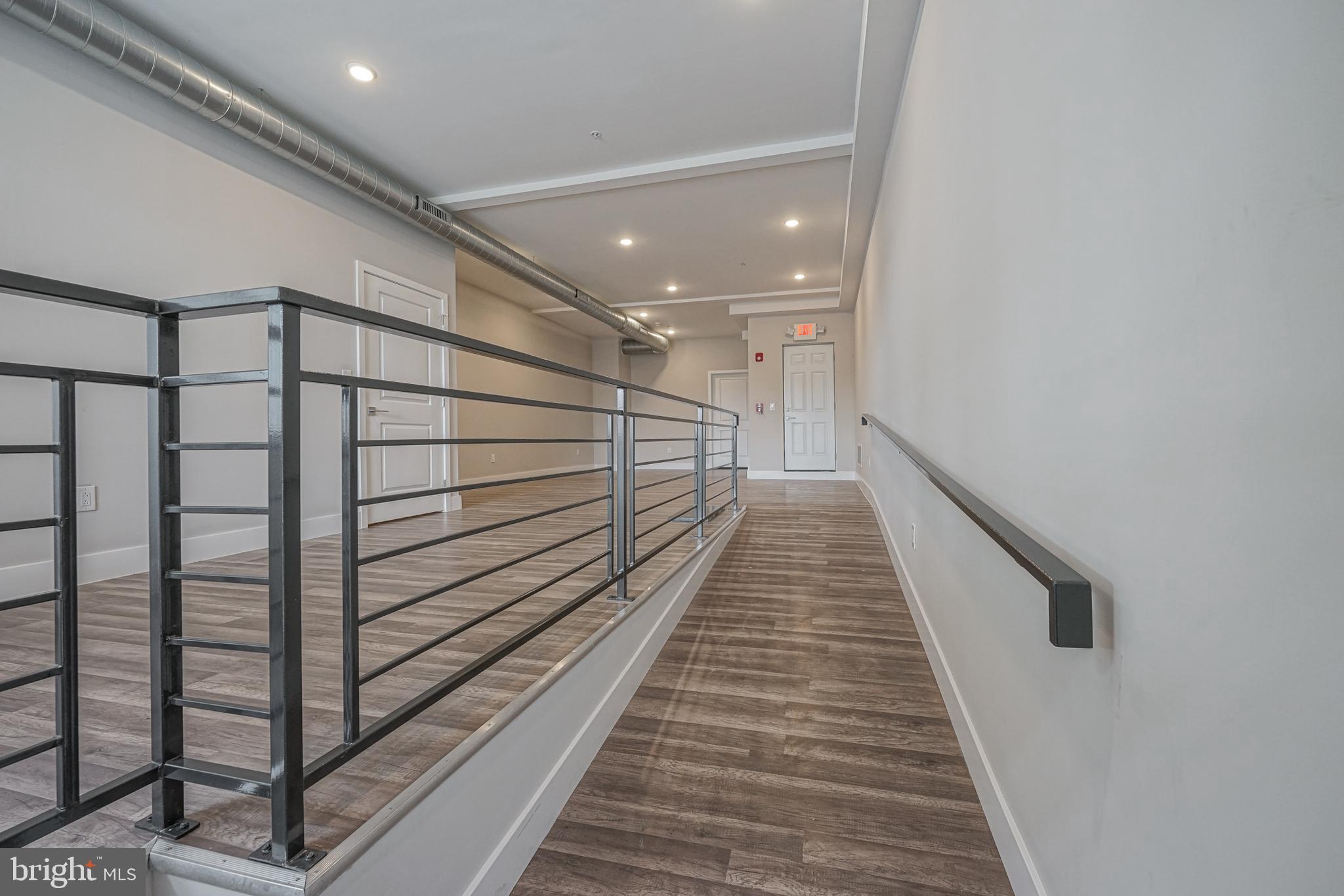 NORTHERN LIBERTIES - Commercial Lease