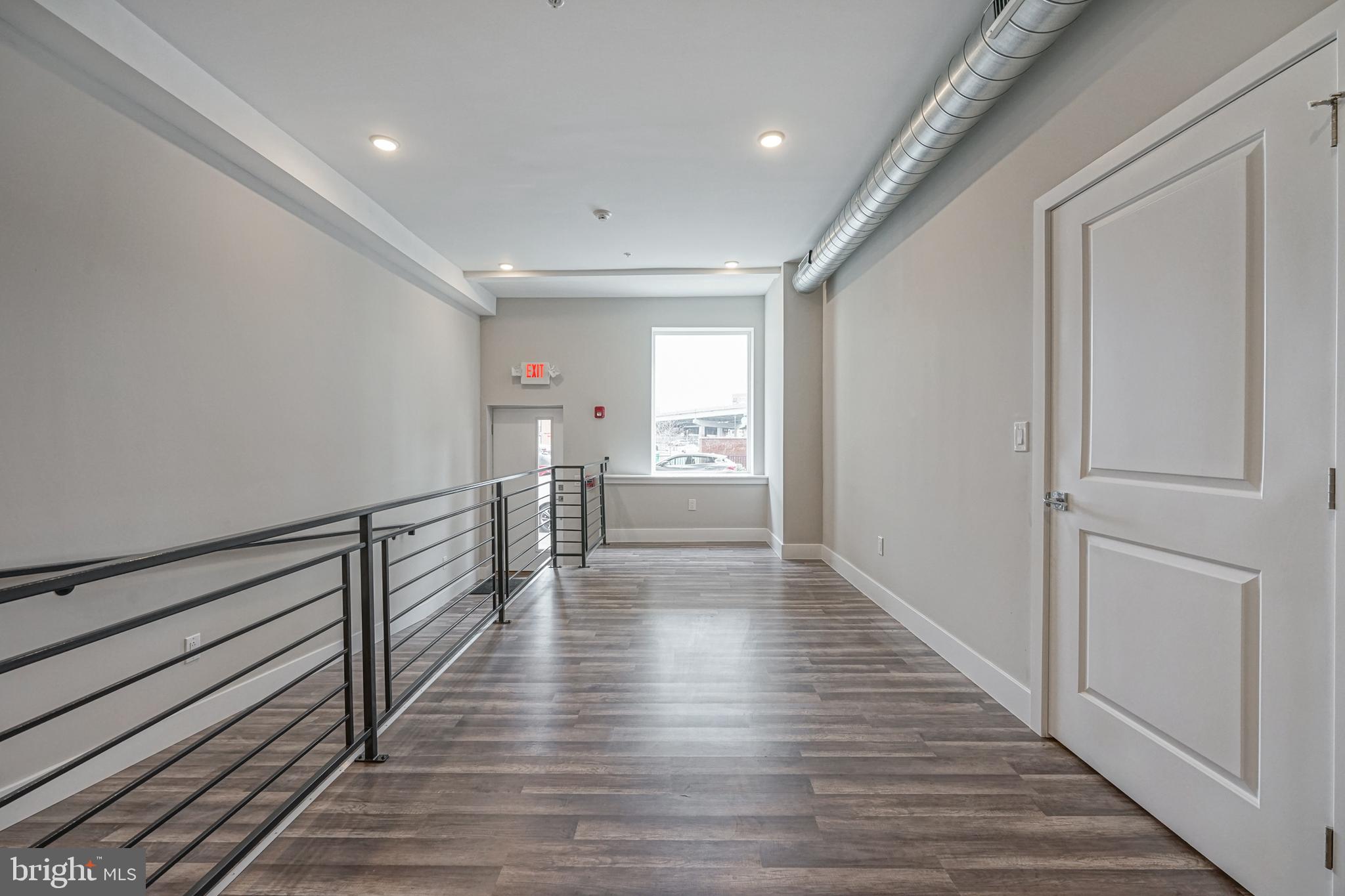 NORTHERN LIBERTIES - Commercial Lease