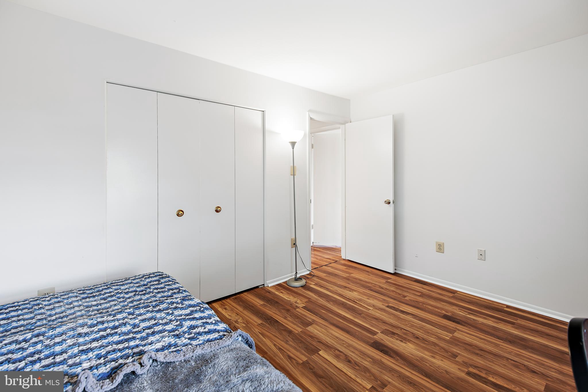 CRESTWOOD VILLAGE - Residential