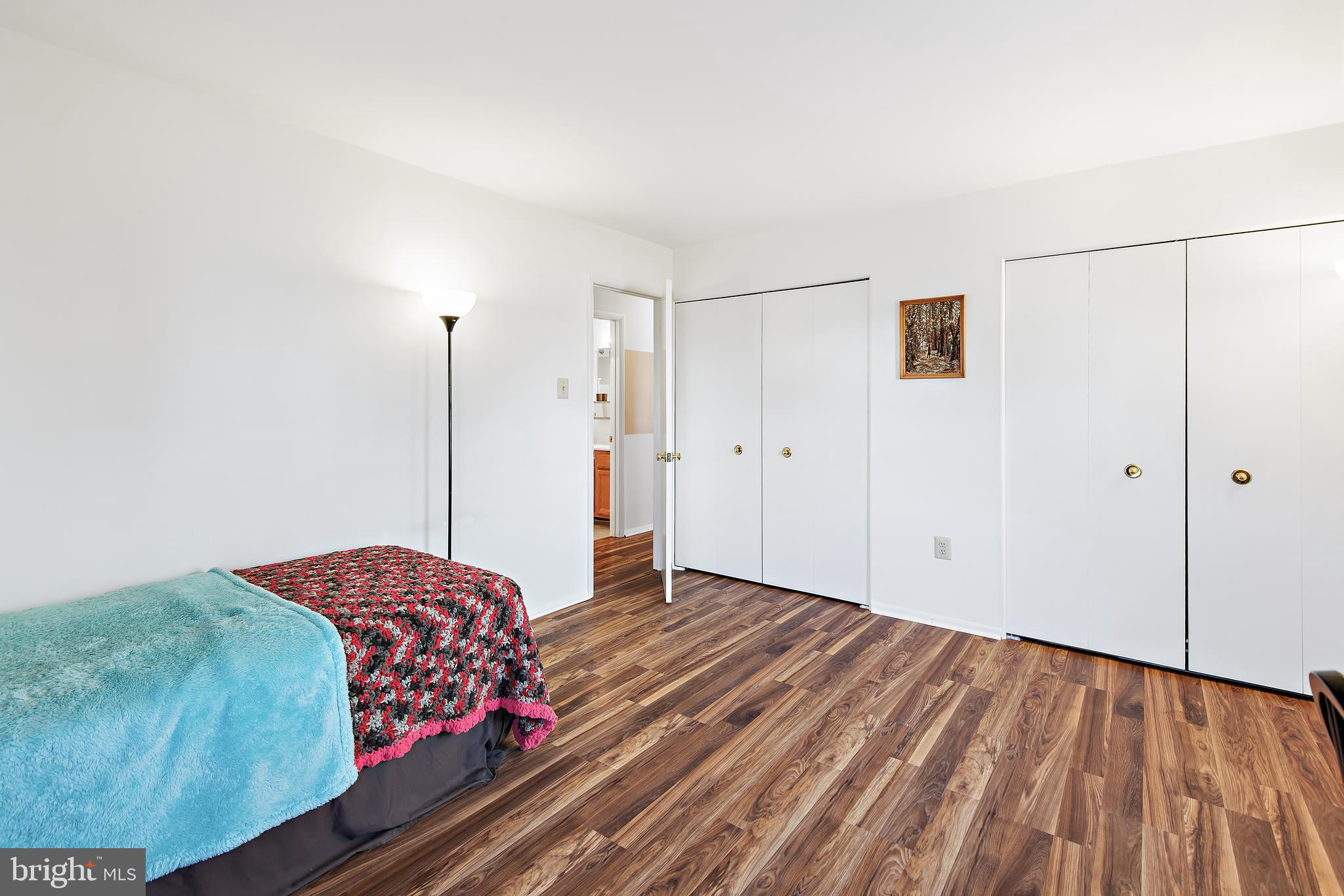 CRESTWOOD VILLAGE - Residential