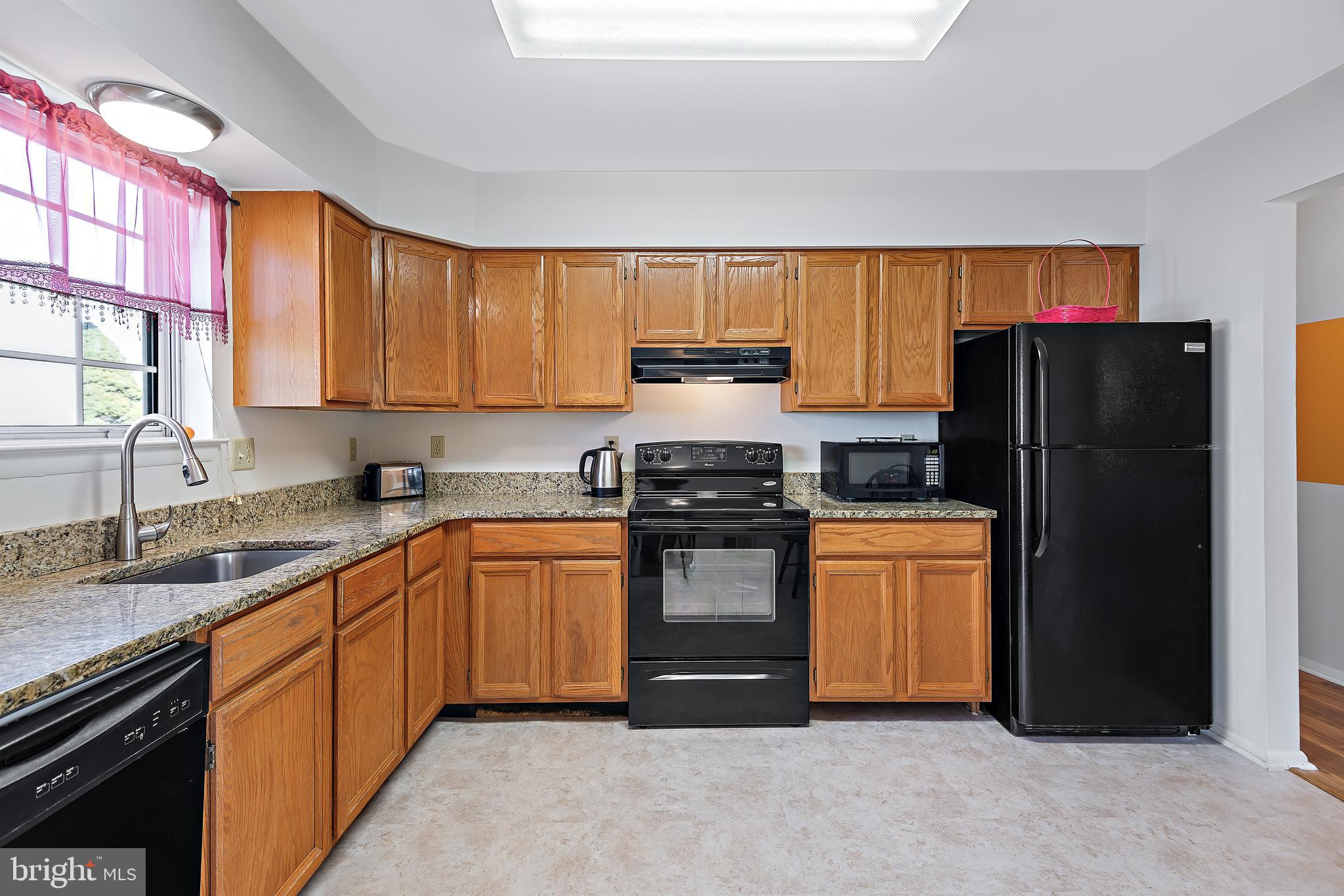 CRESTWOOD VILLAGE - Residential