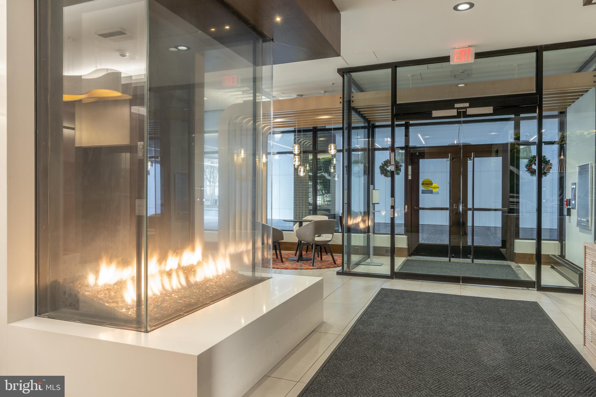 925 N FAIRFAX STREET 406