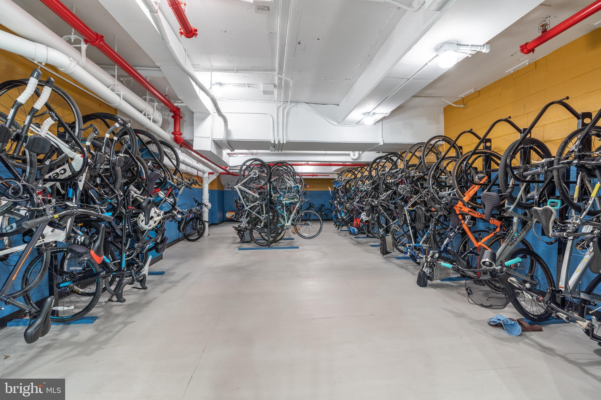 OLD TOWN ALEXANDRIA - Residential