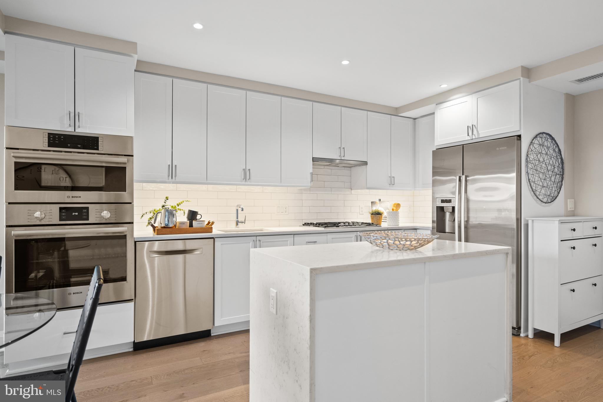 925 N FAIRFAX STREET 406