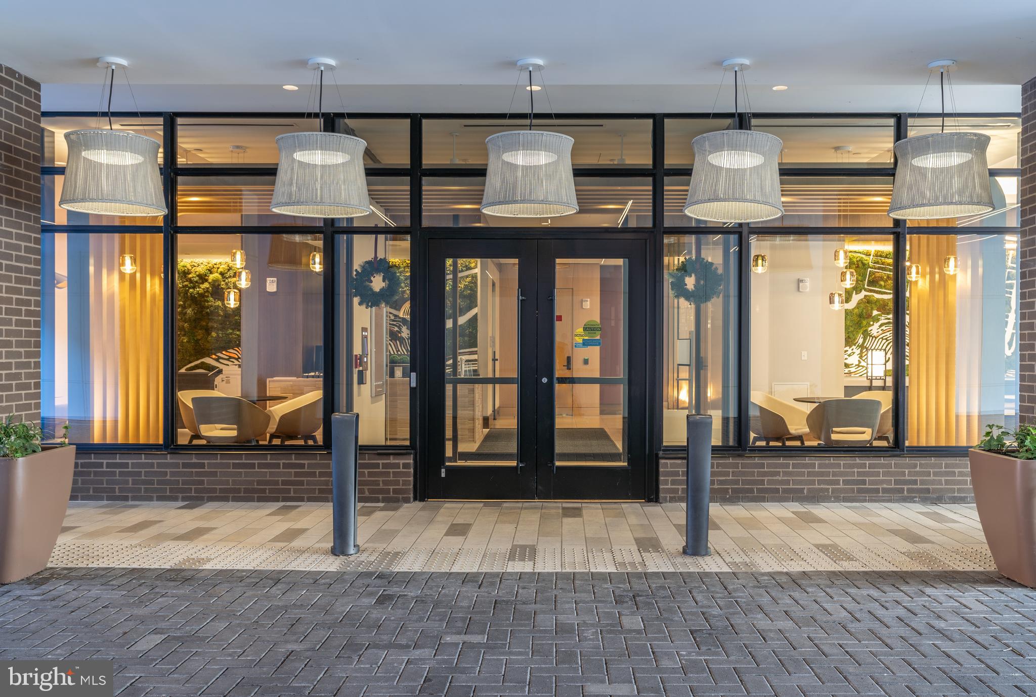 925 N FAIRFAX STREET 406