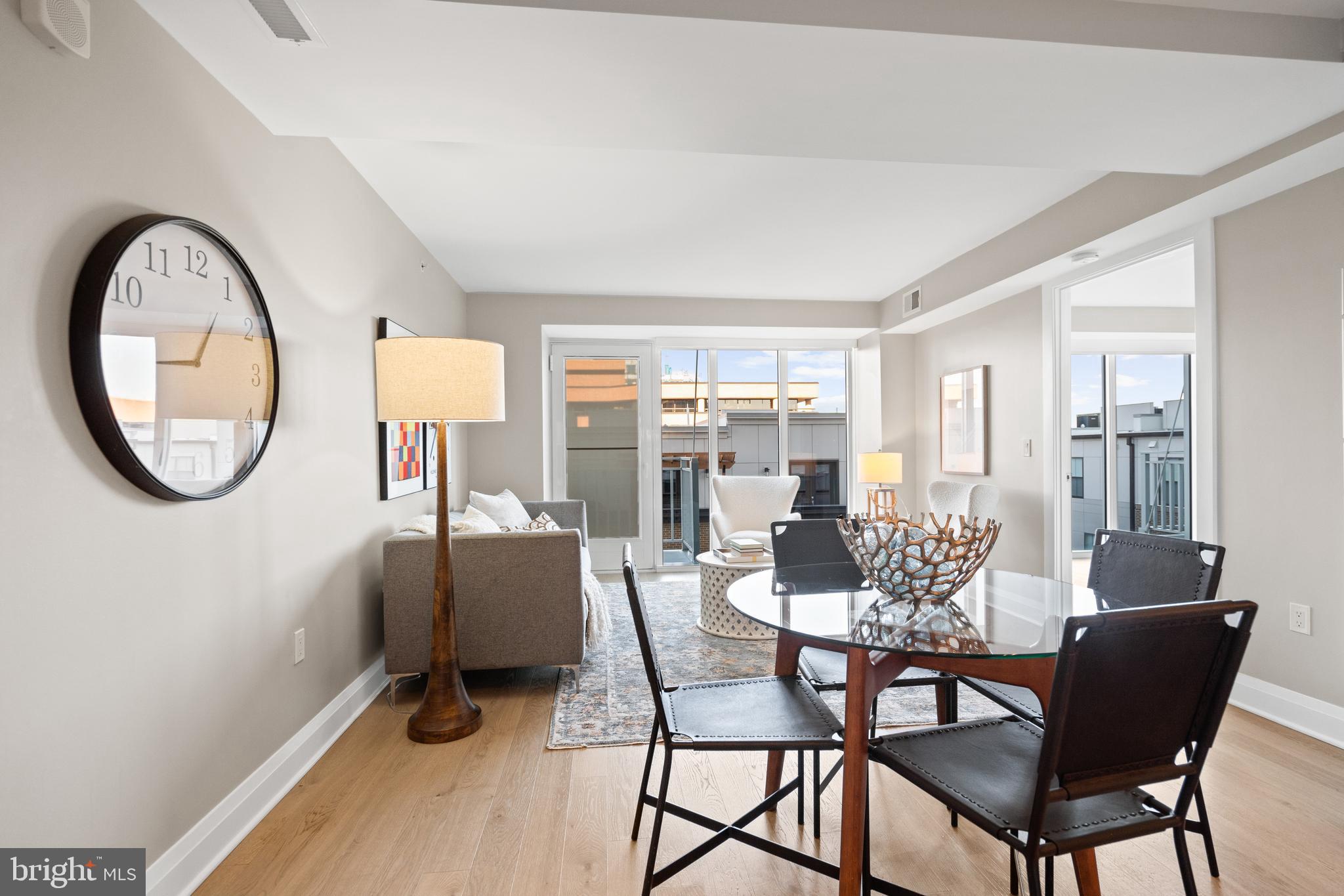 OLD TOWN ALEXANDRIA - Residential