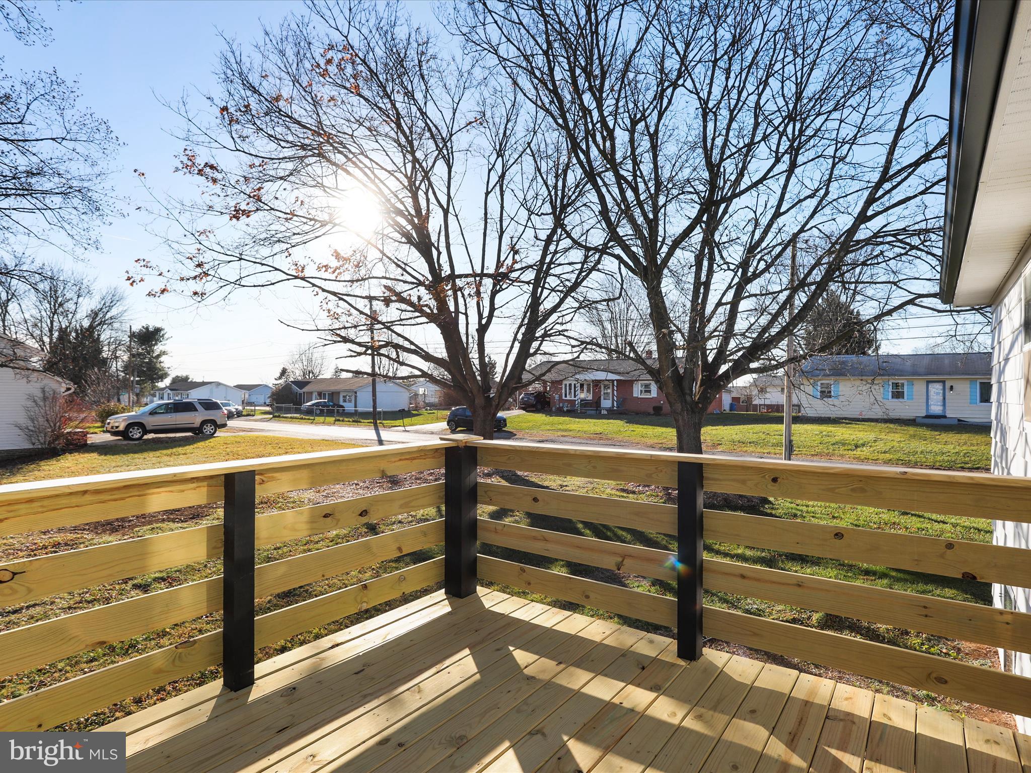 ORCHARD HILLS - Residential