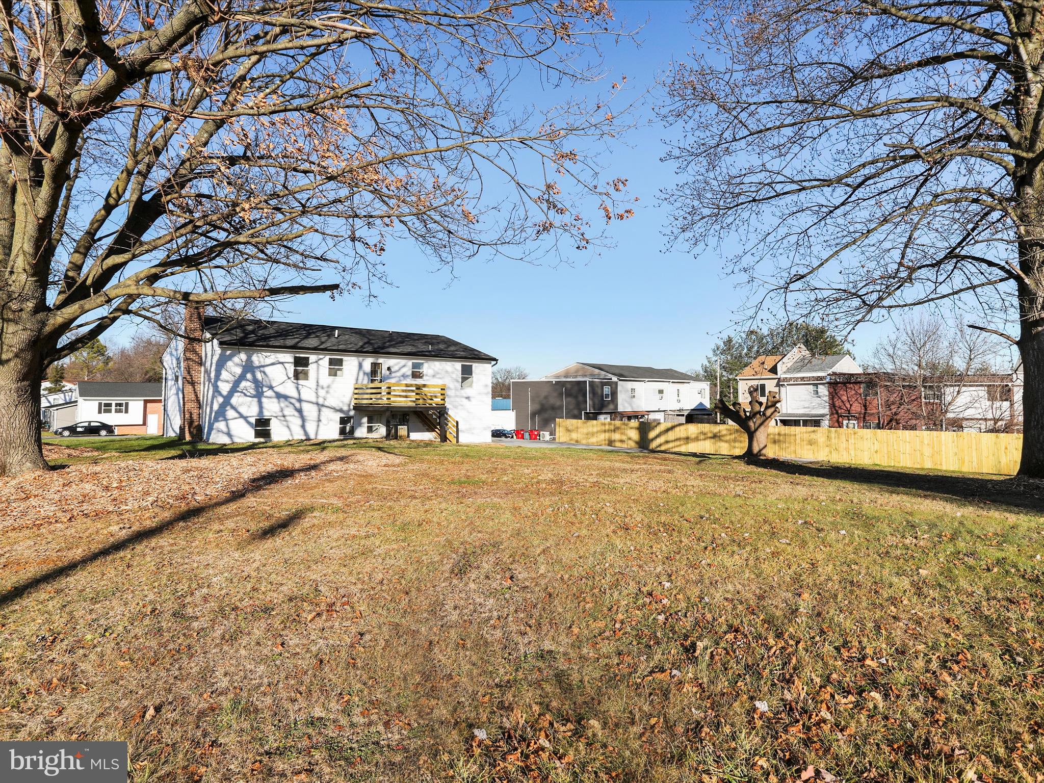 ORCHARD HILLS - Residential