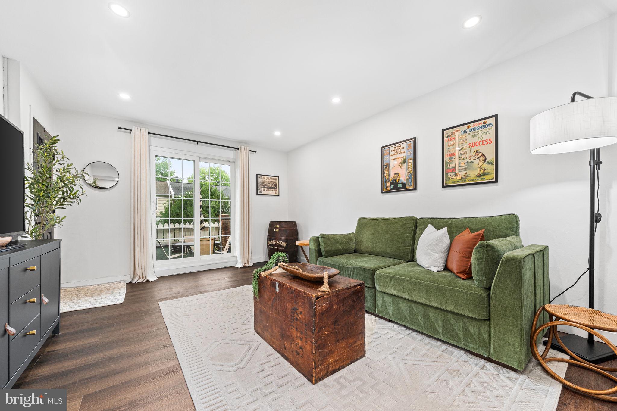 2717 S WALTER REED DRIVE A