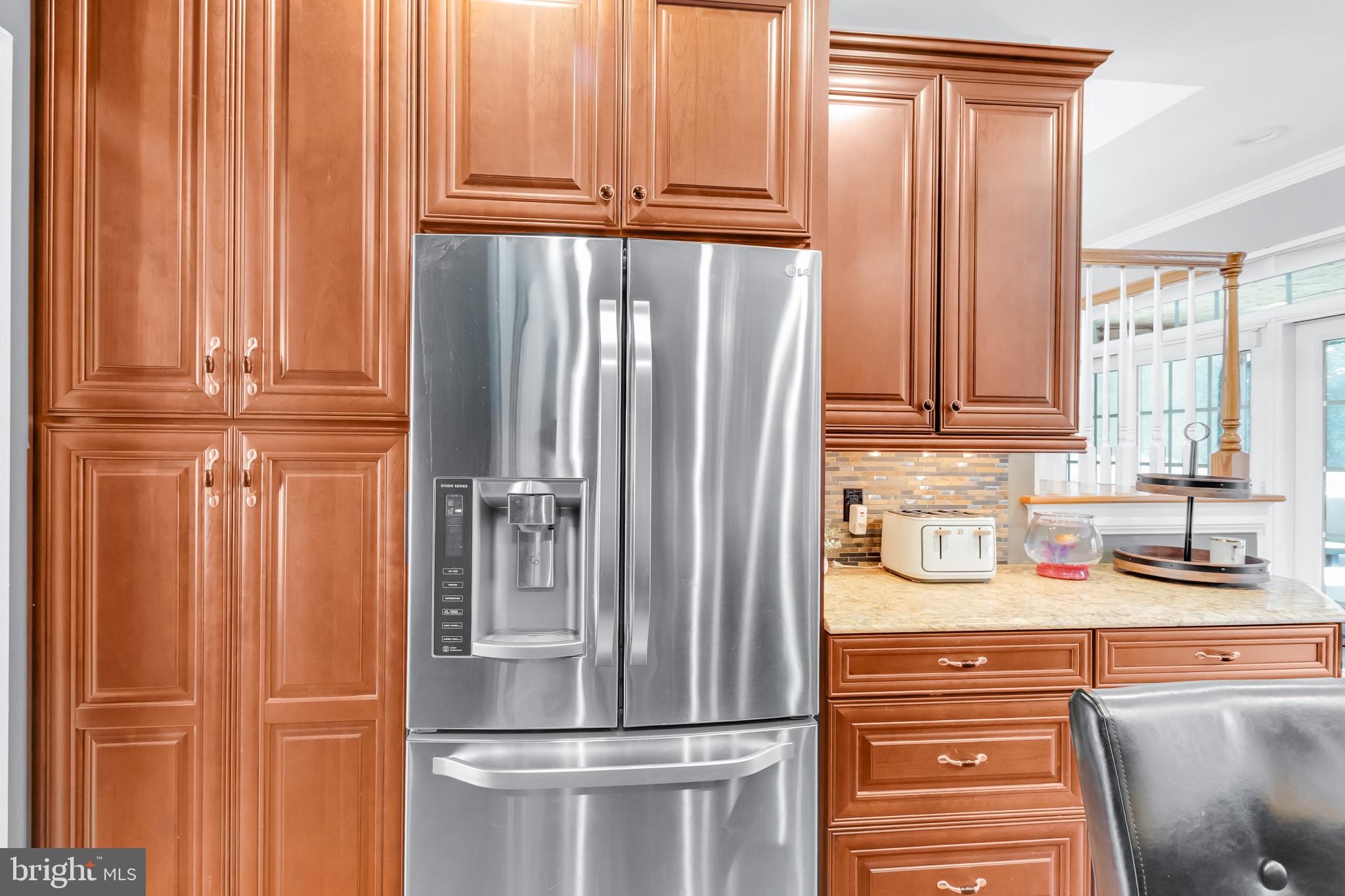 TONY TANK - Residential