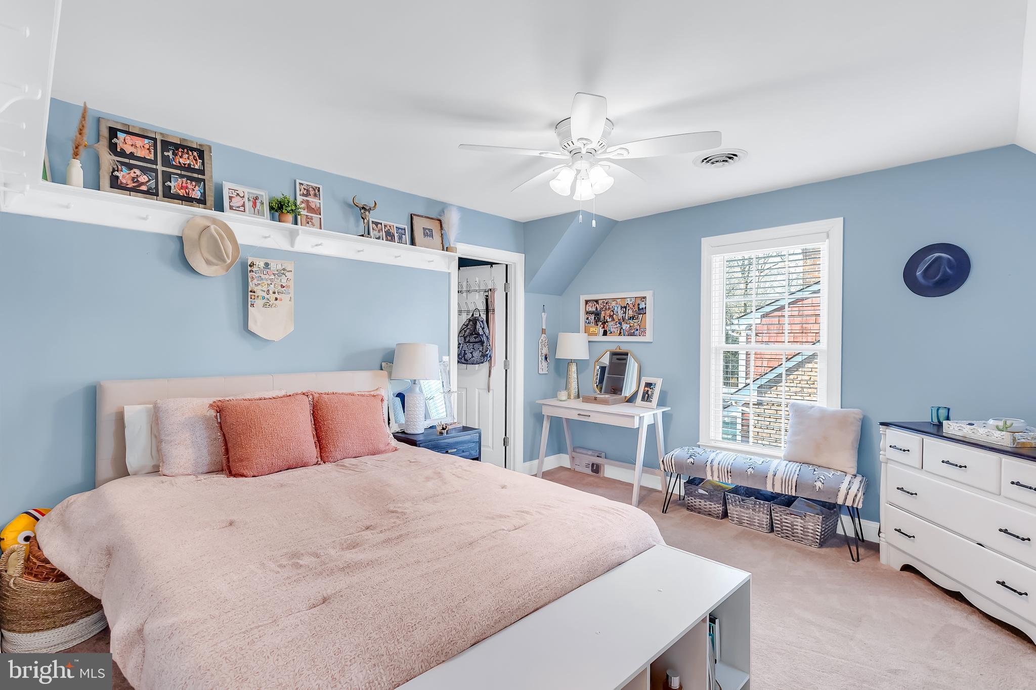 TONY TANK - Residential