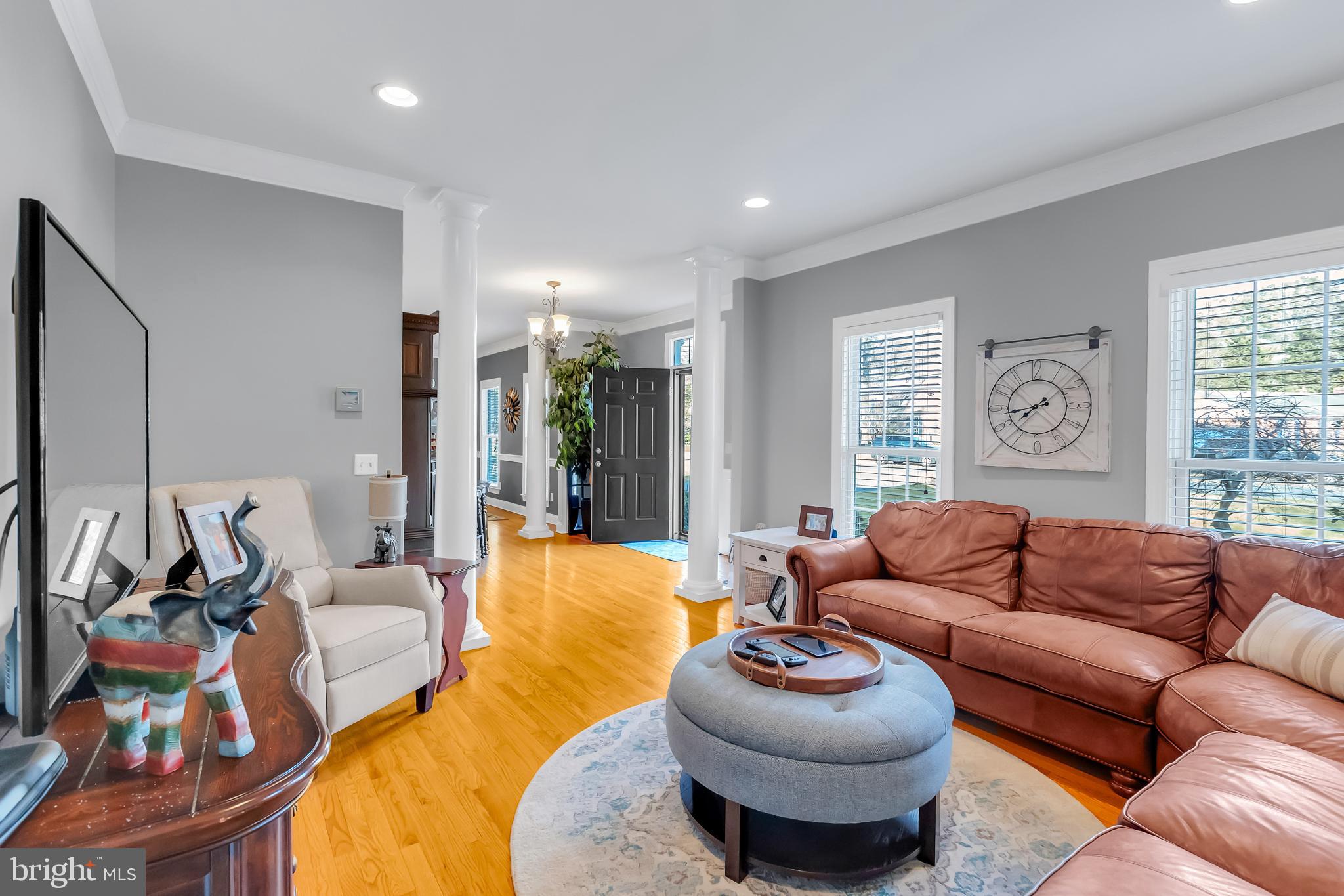 TONY TANK - Residential