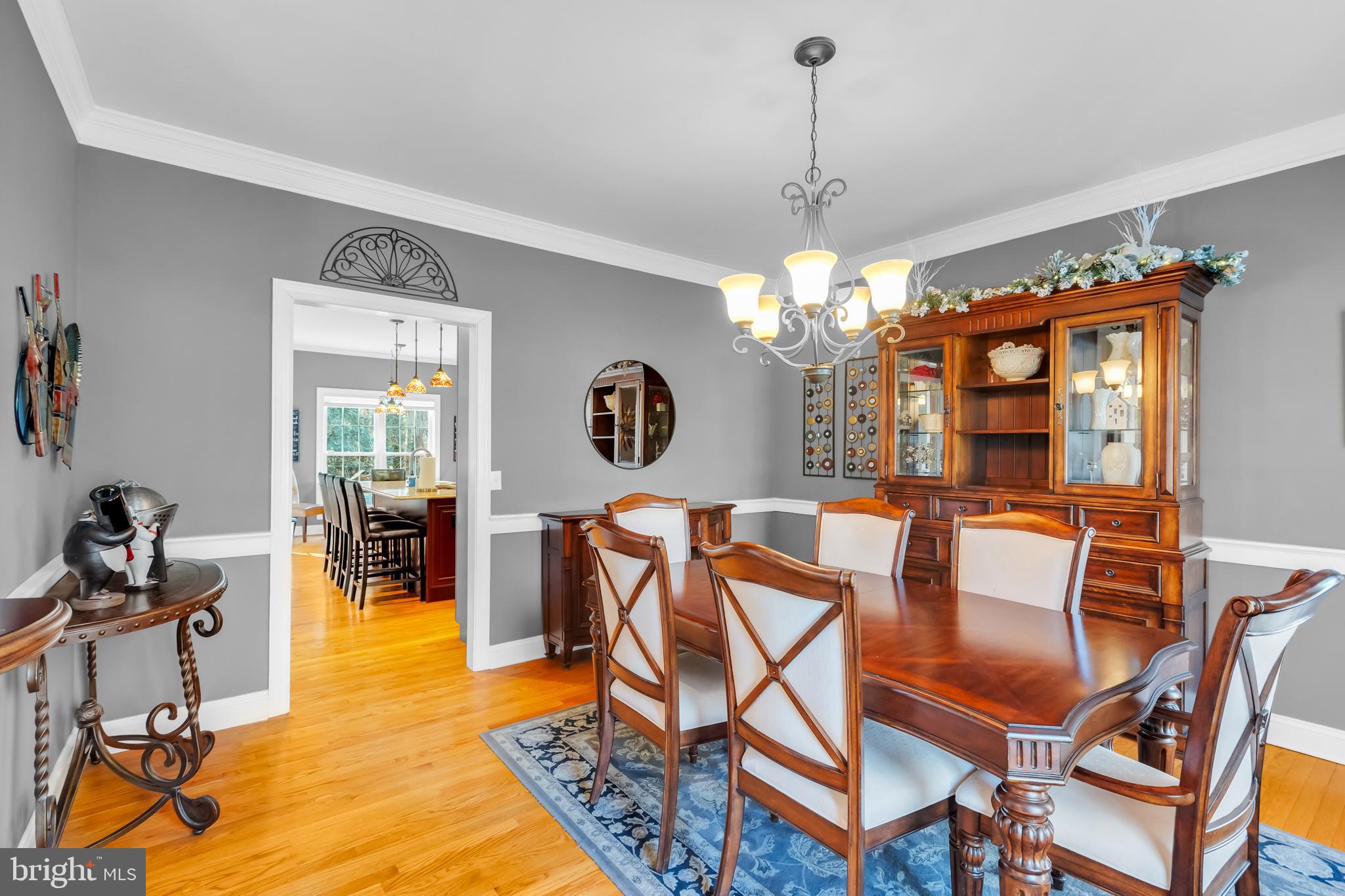 TONY TANK - Residential