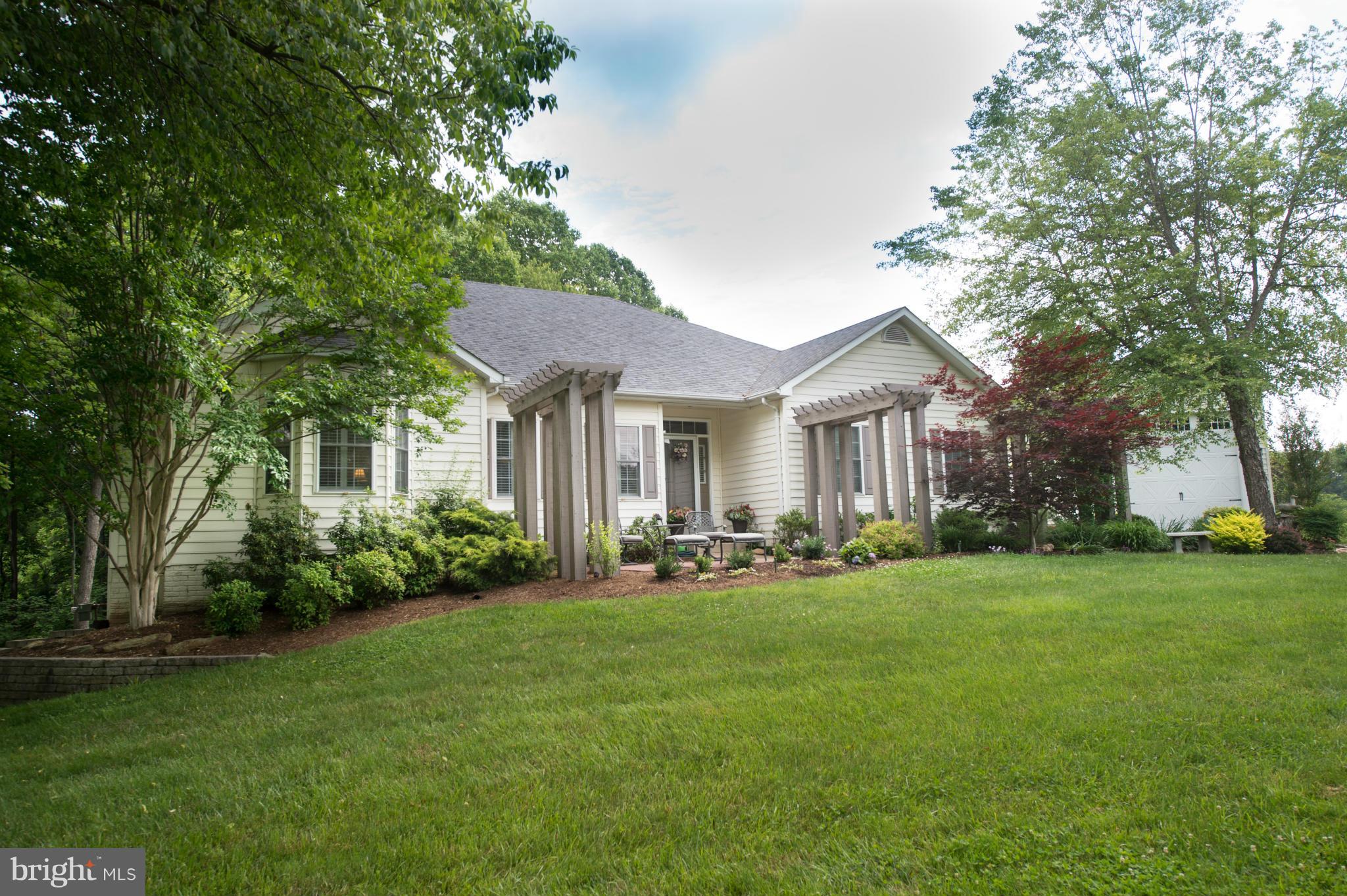 LAKE WHIPPOORWILL - Residential