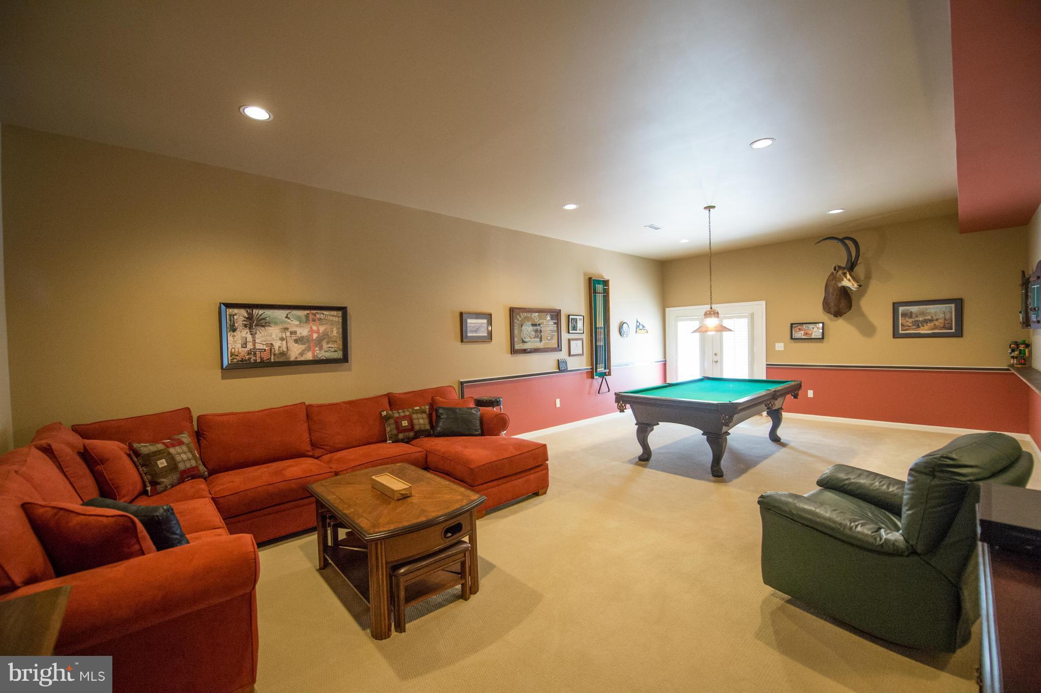 LAKE WHIPPOORWILL - Residential