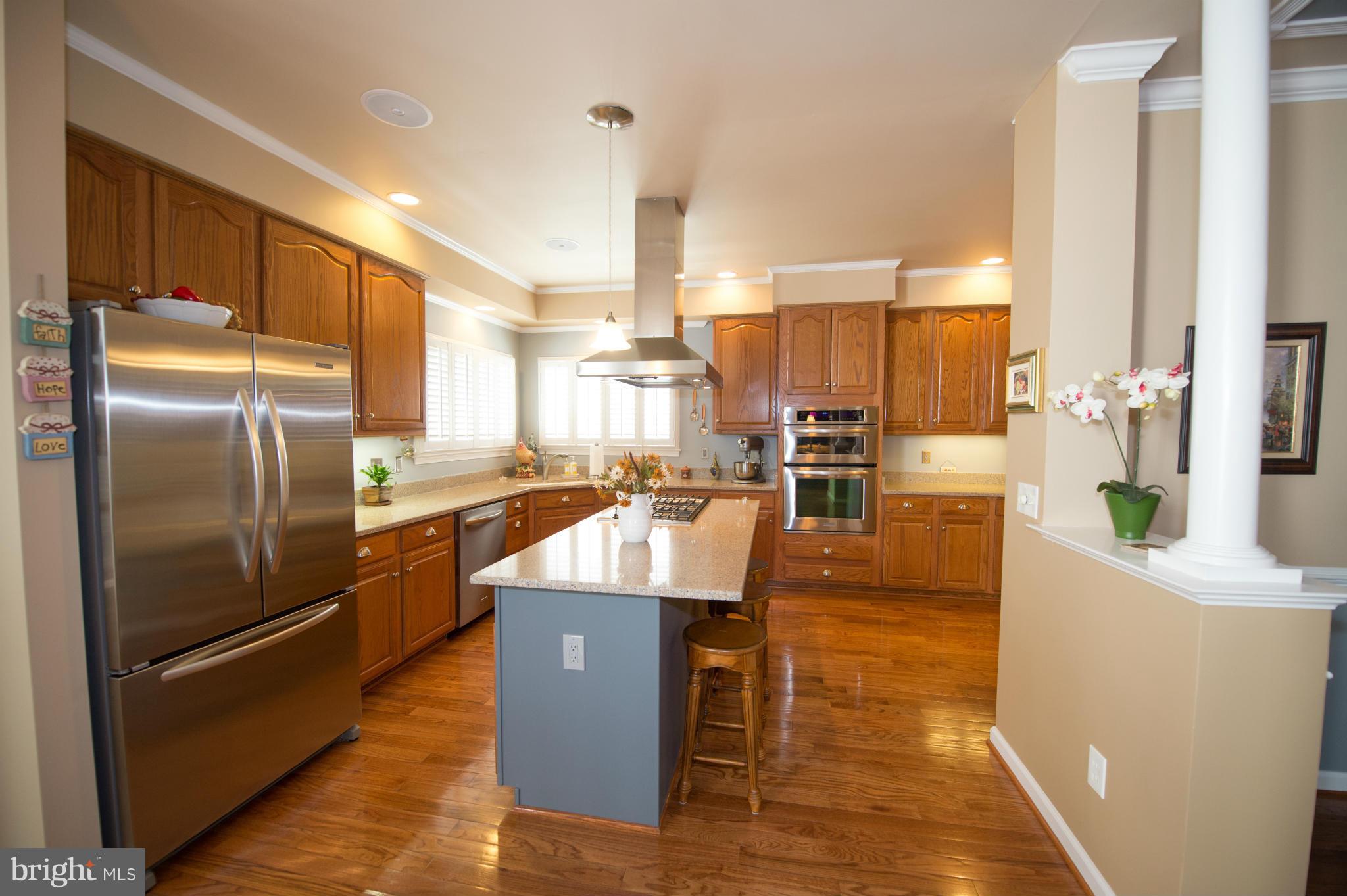 LAKE WHIPPOORWILL - Residential