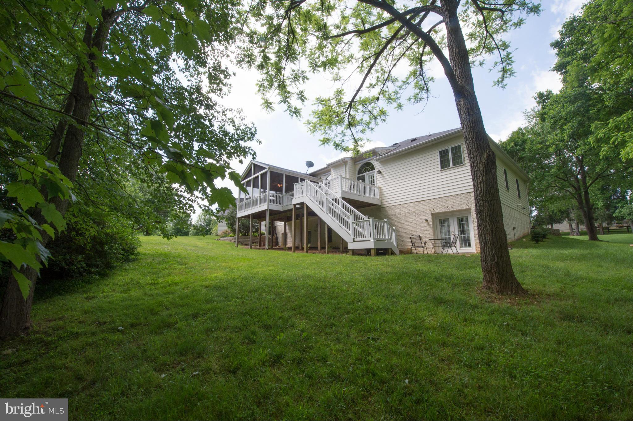 LAKE WHIPPOORWILL - Residential