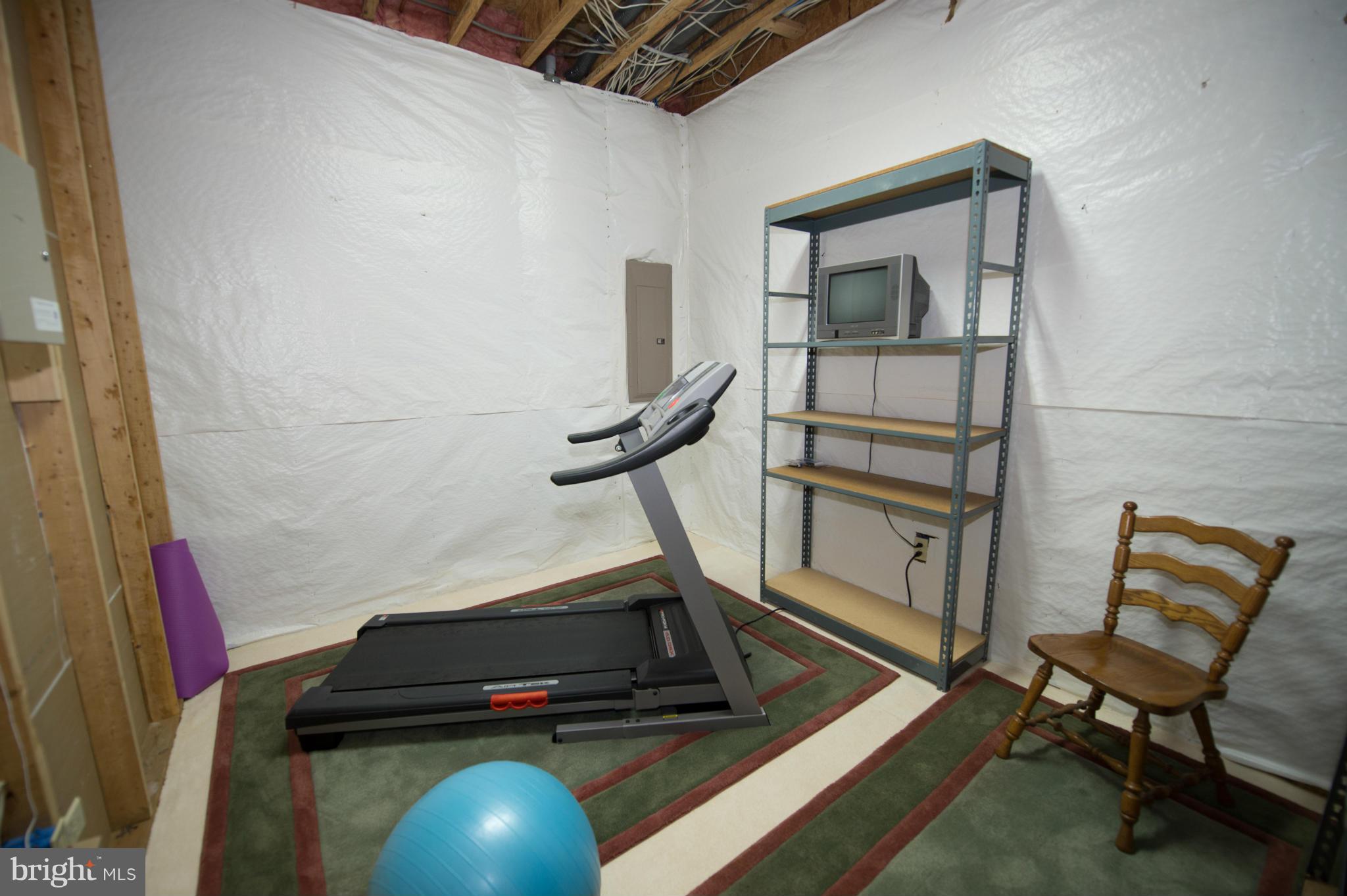 LAKE WHIPPOORWILL - Residential