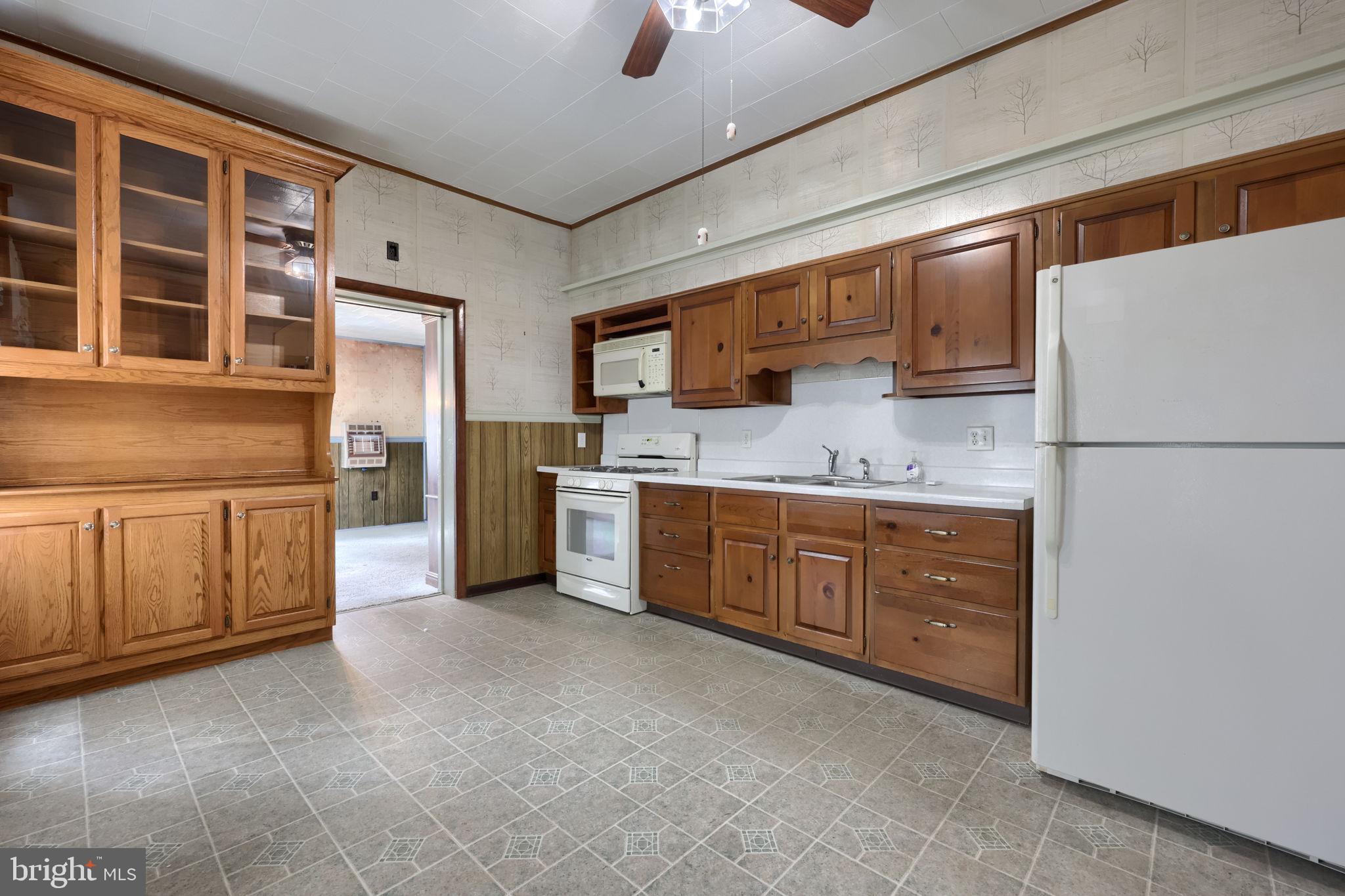 COLUMBIA BOROUGH - Residential