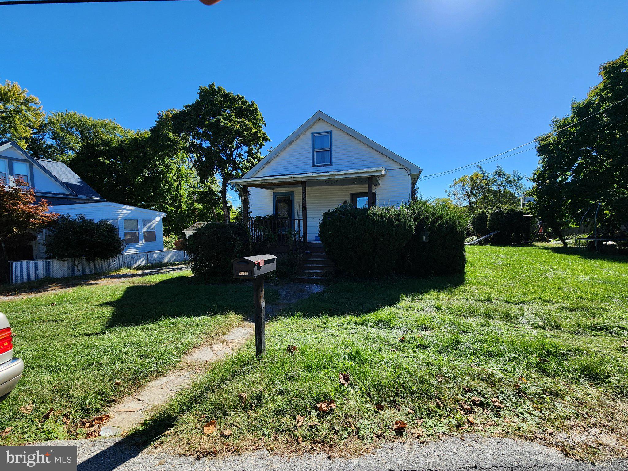 1325 DILLON HEIGHTS AVENUE