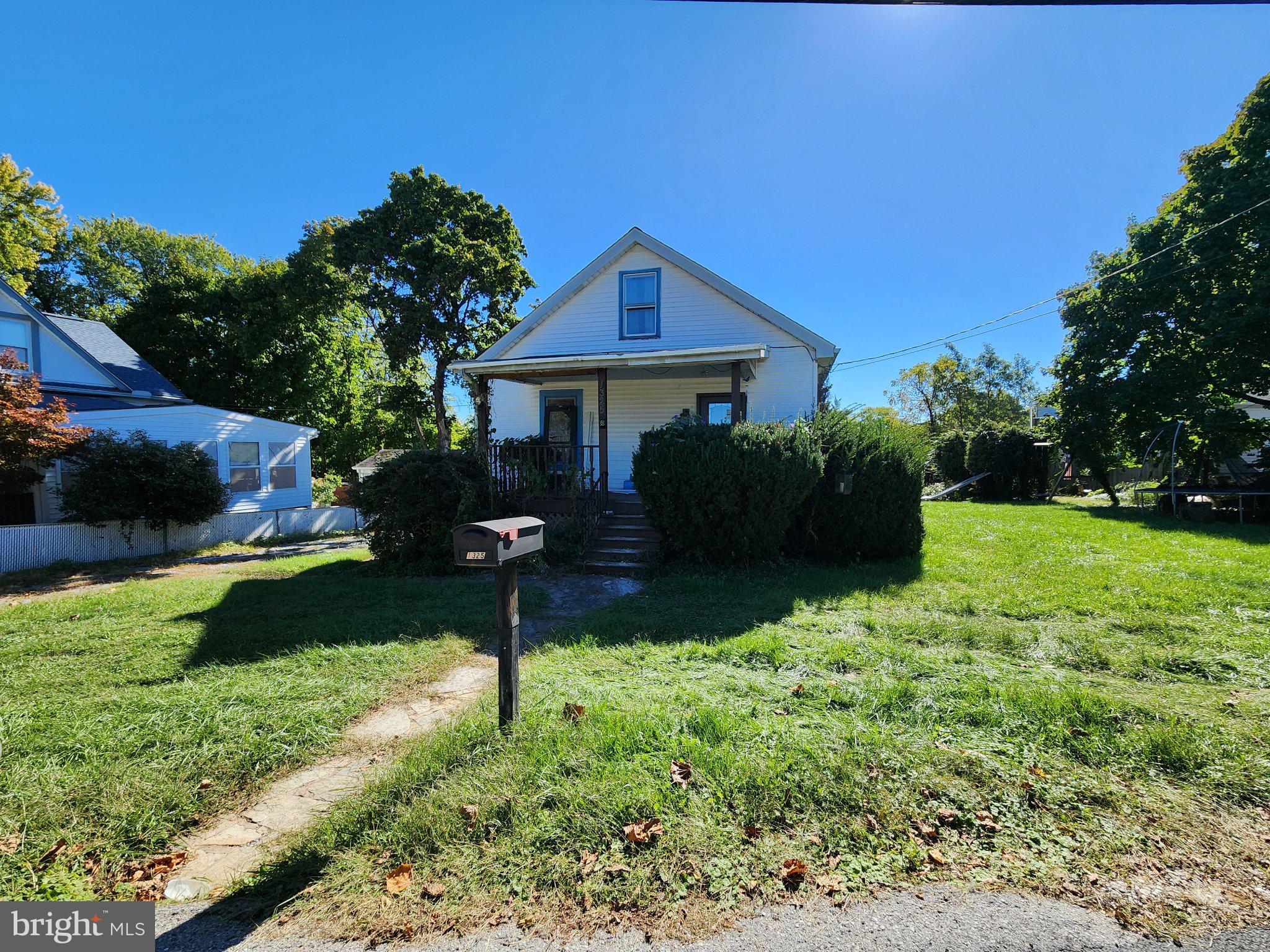 1325 DILLON HEIGHTS AVENUE