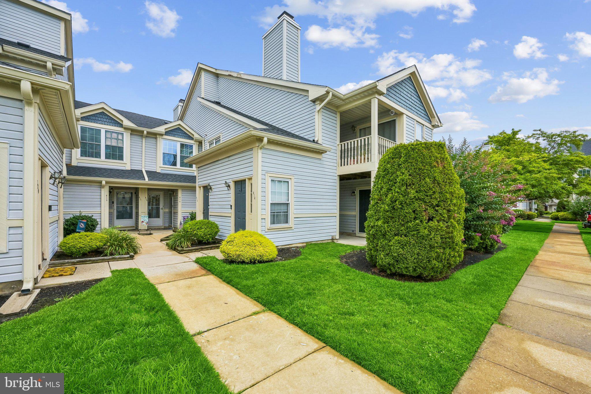 613 STEEPLECHASE COURT