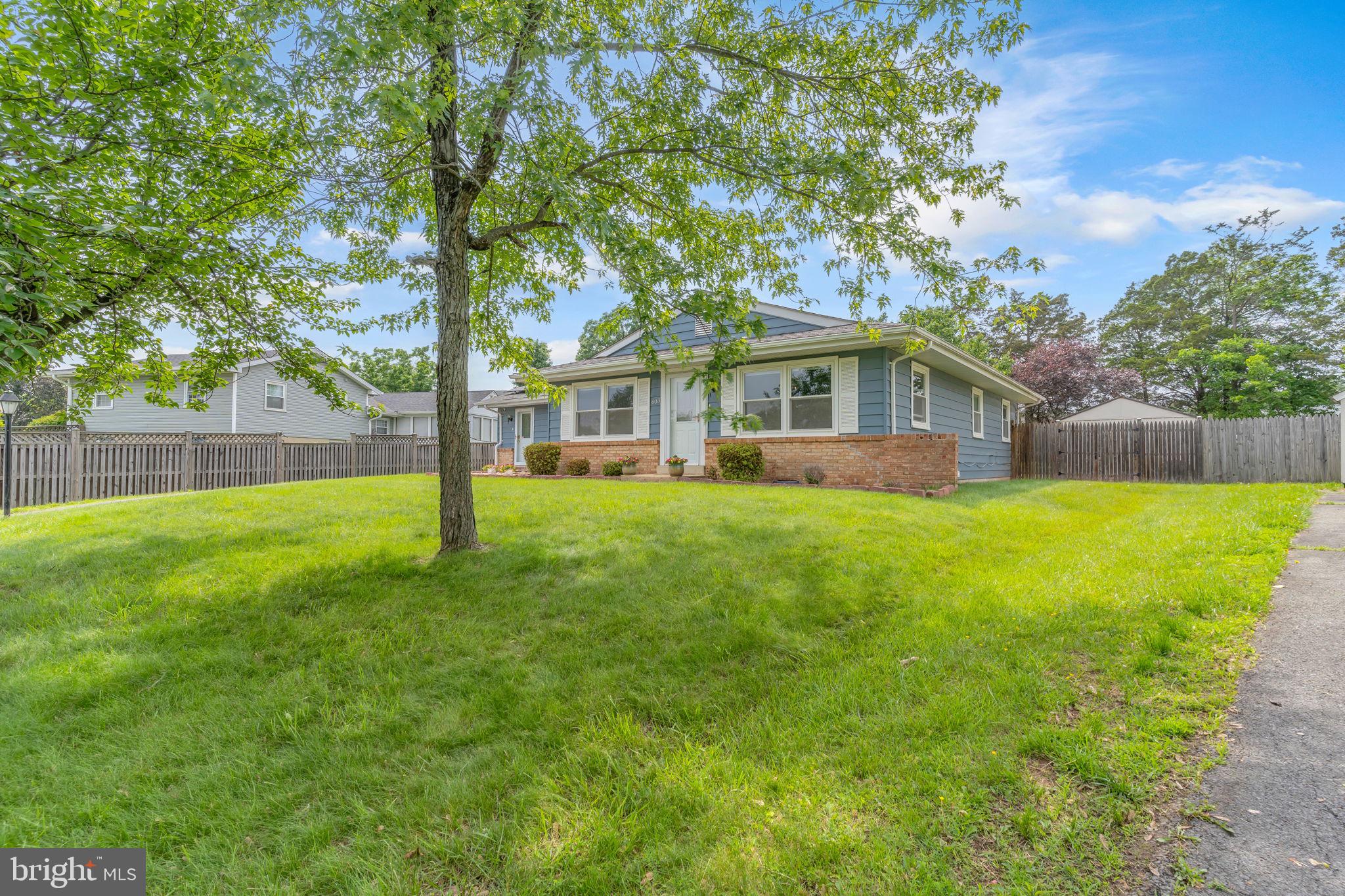 STERLING  PARK - Residential