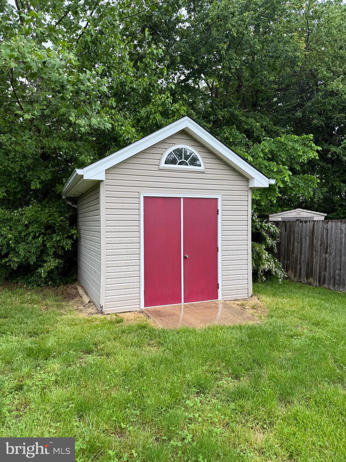 TERRACE VILLAGE LA PLATA - Residential Lease