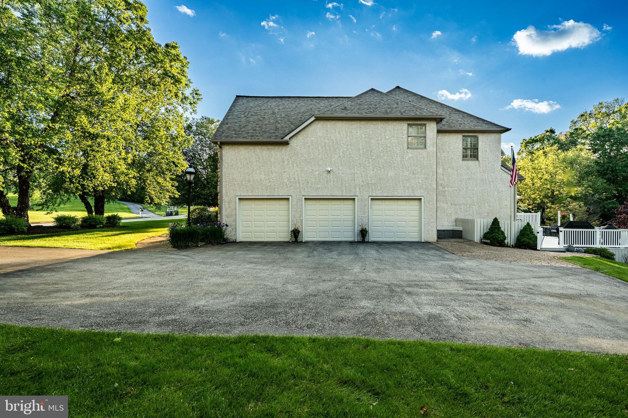 IVYSTONE - Residential