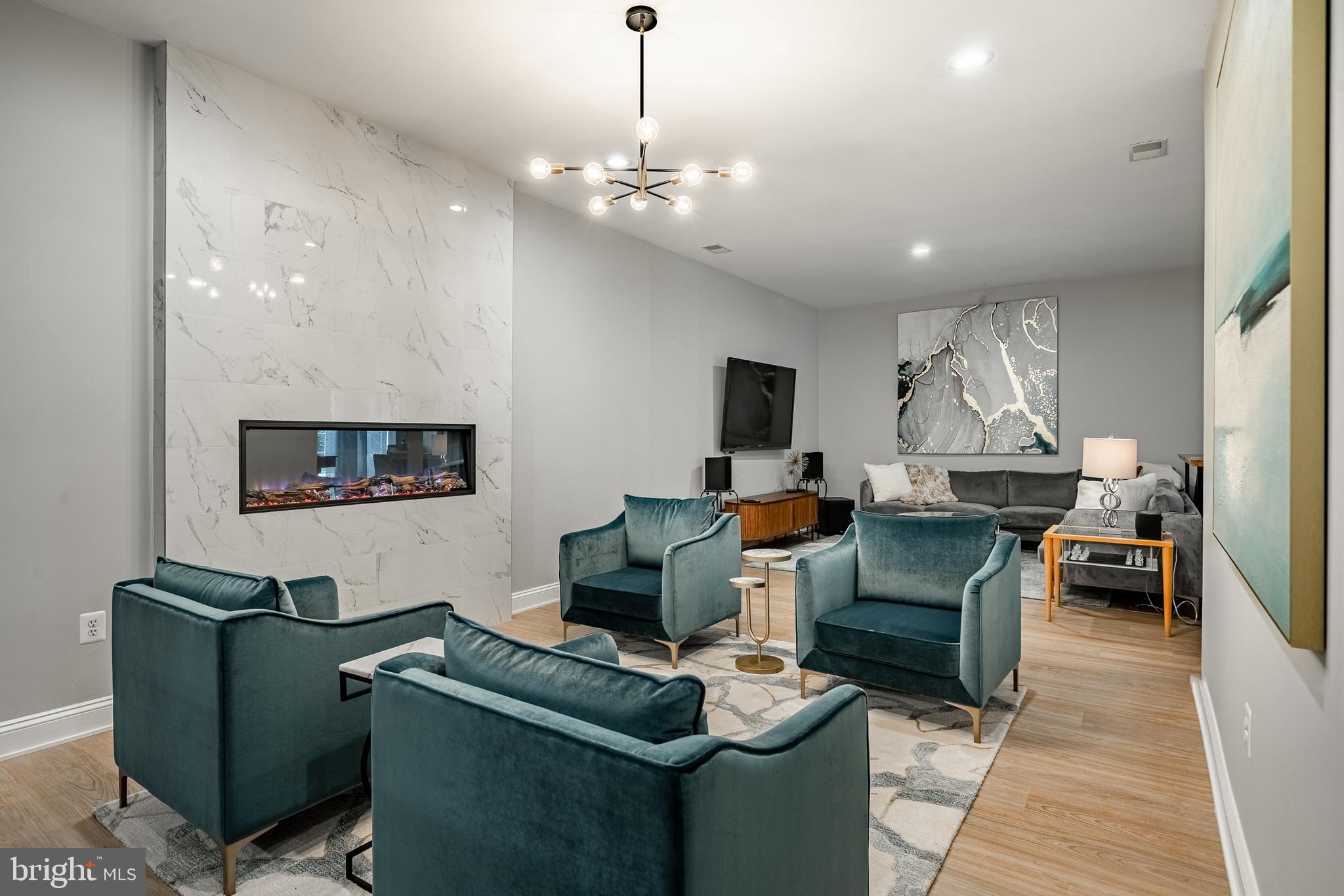 IVYSTONE - Residential