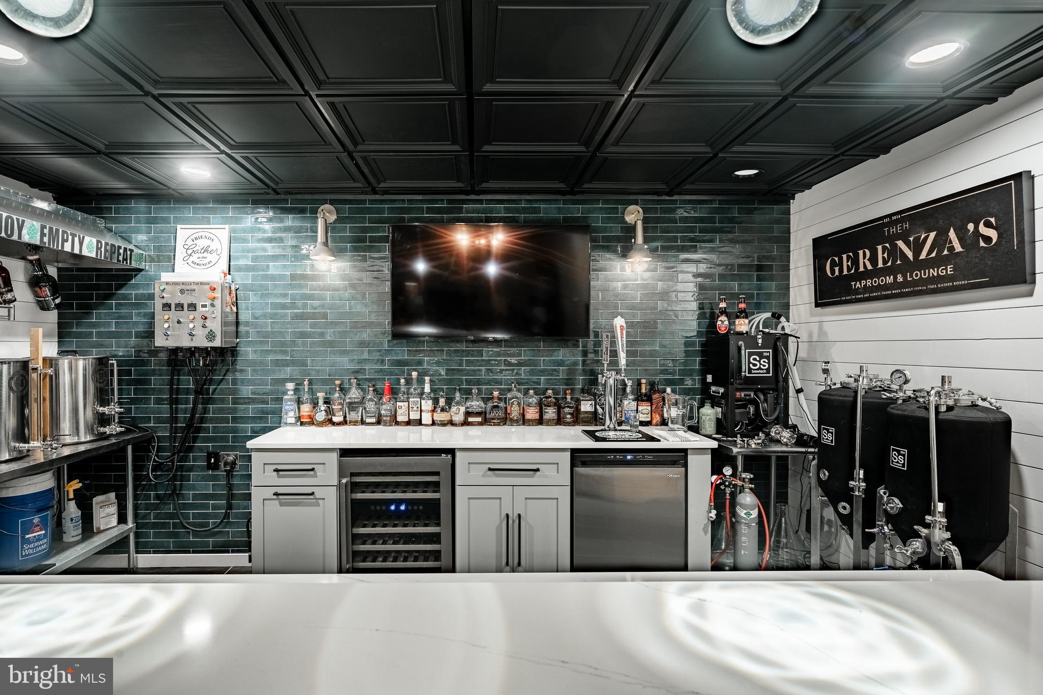 IVYSTONE - Residential