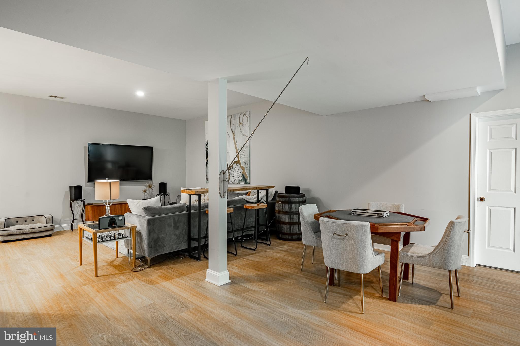 IVYSTONE - Residential