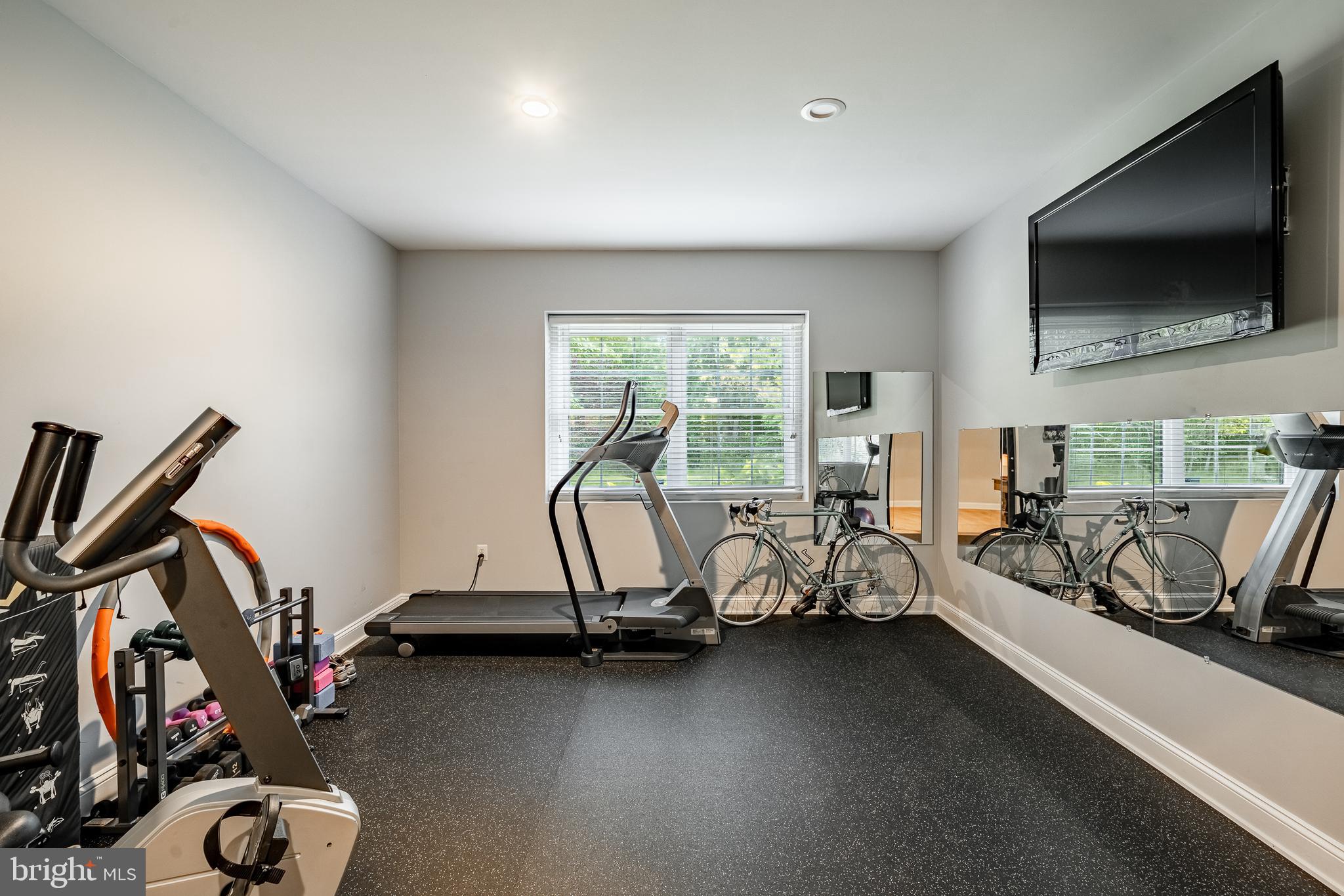 IVYSTONE - Residential