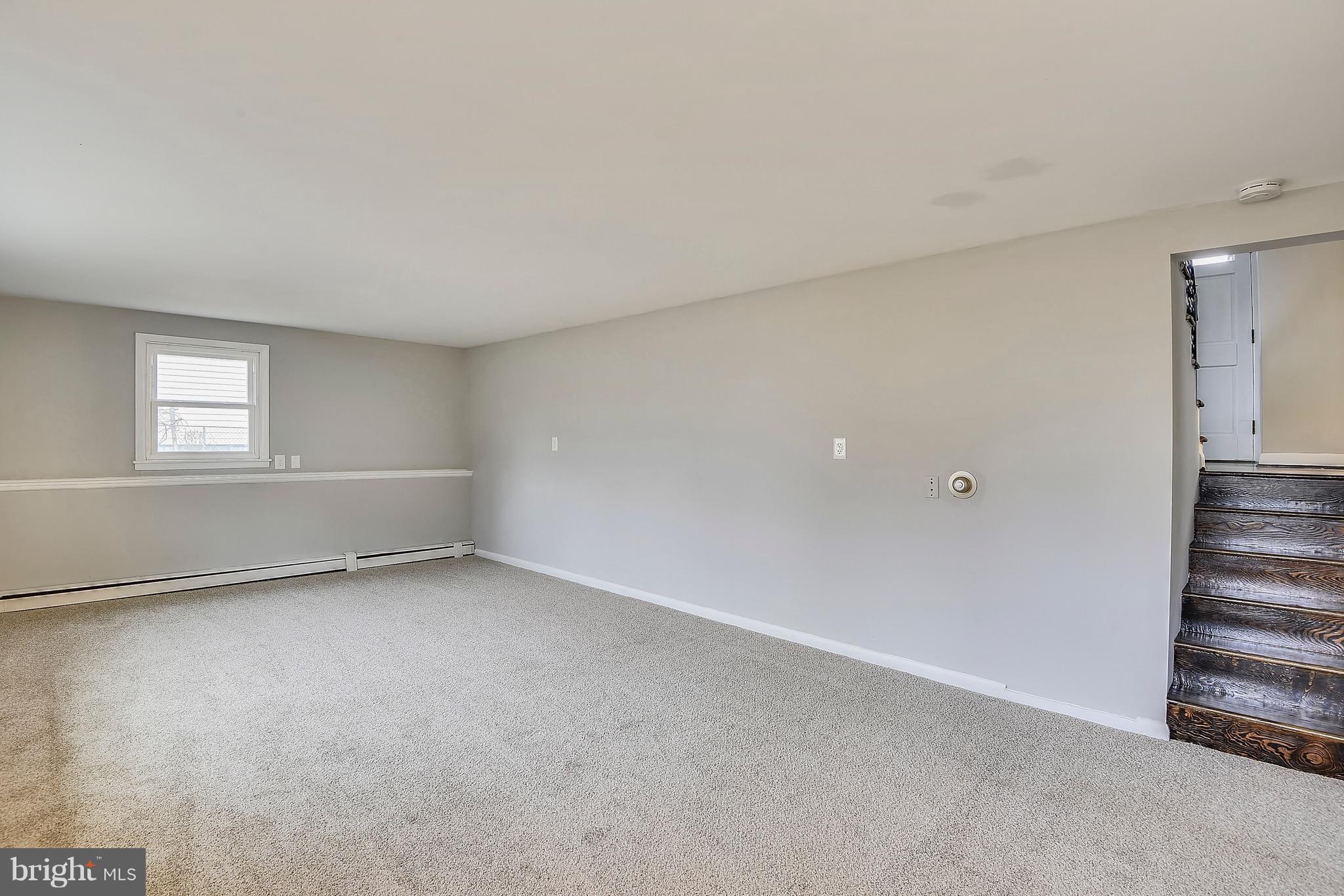 SOUTH RIVER PARK - Residential