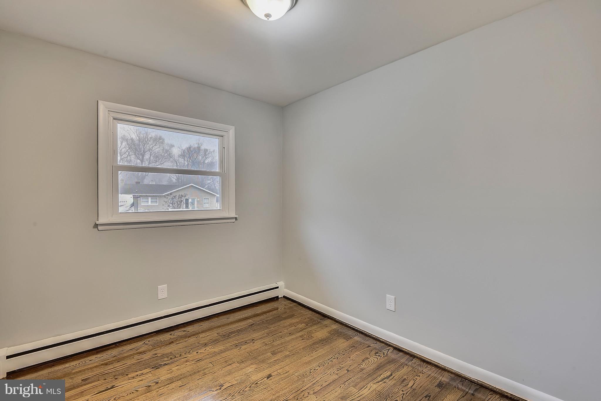 SOUTH RIVER PARK - Residential