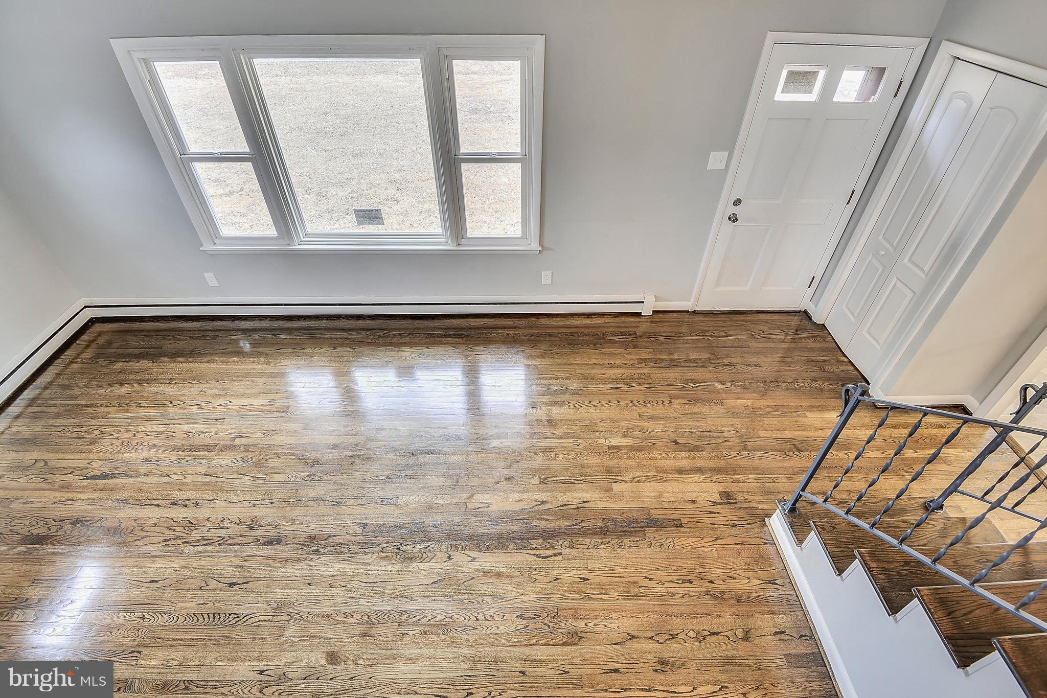 SOUTH RIVER PARK - Residential