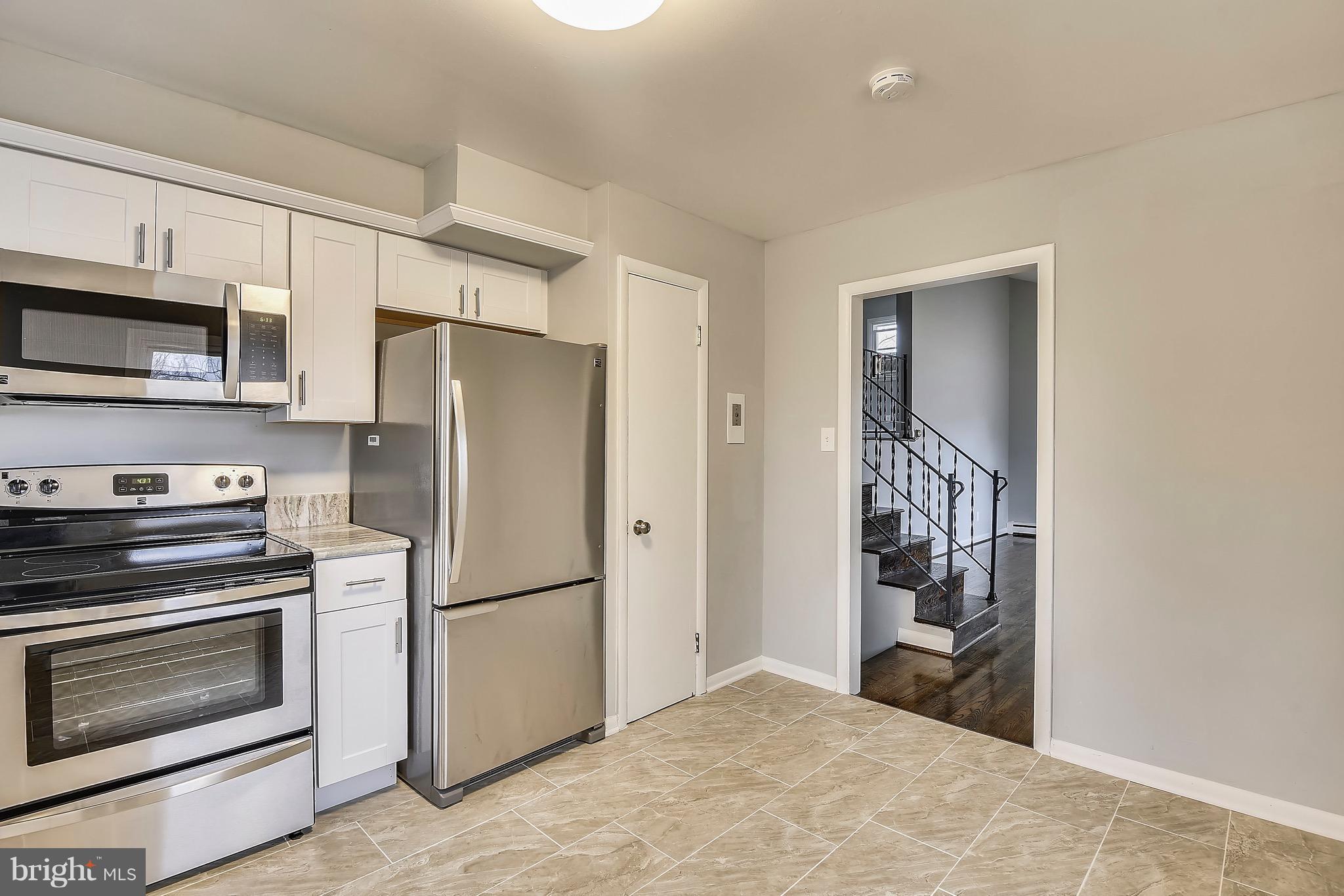 SOUTH RIVER PARK - Residential