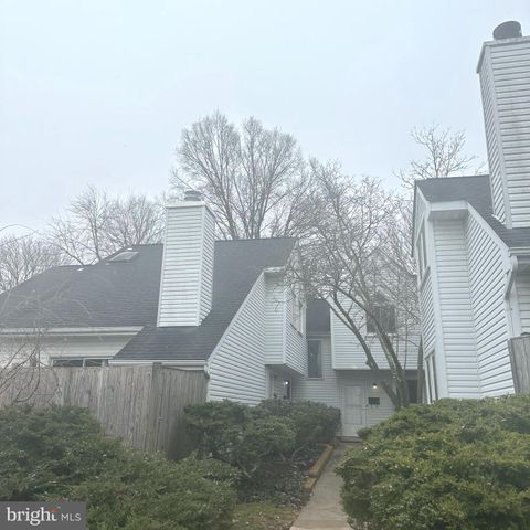 805 LOCUST STREET 6 HERNDON VA 20170