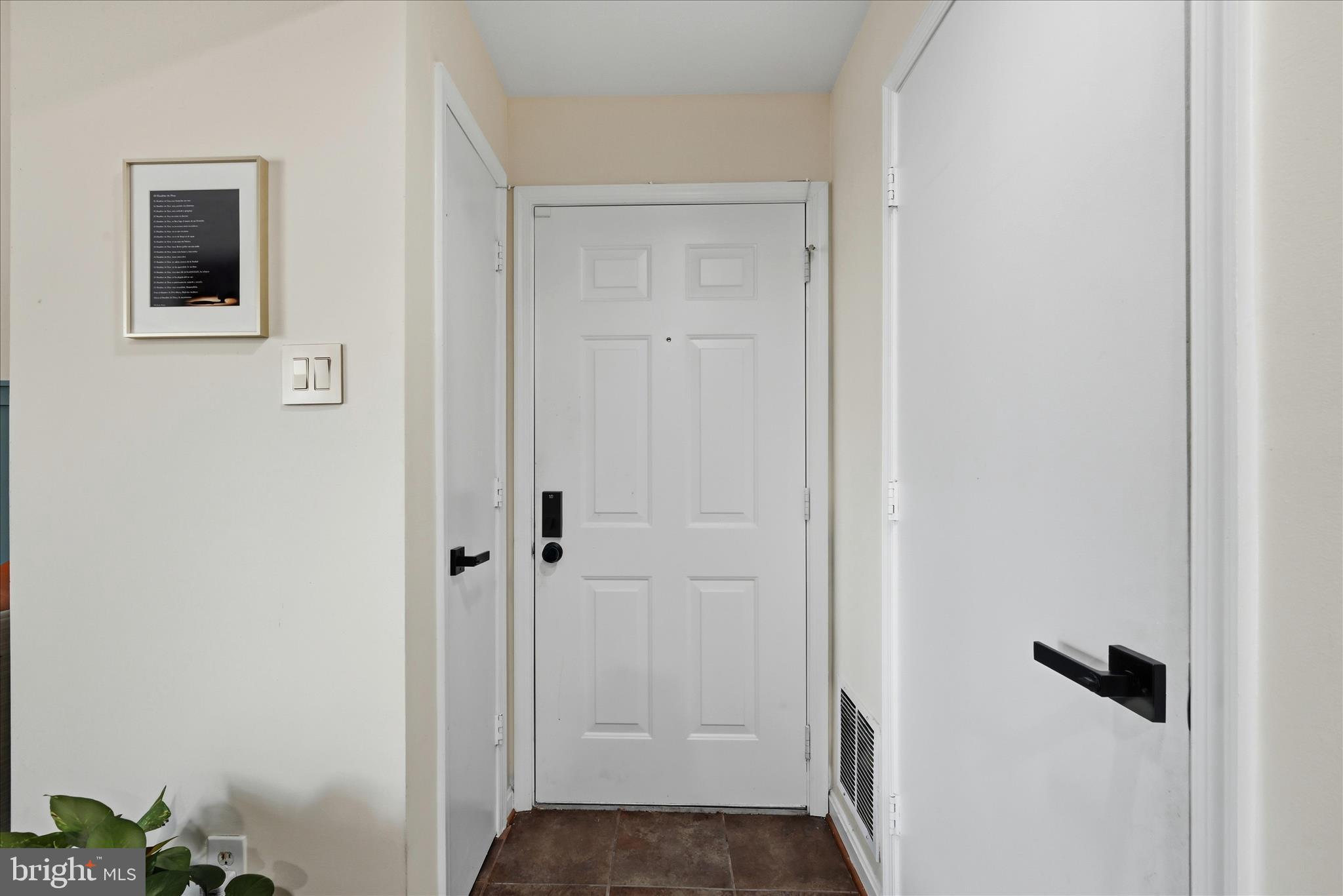 OLDE SALEM VILLAGE - Residential