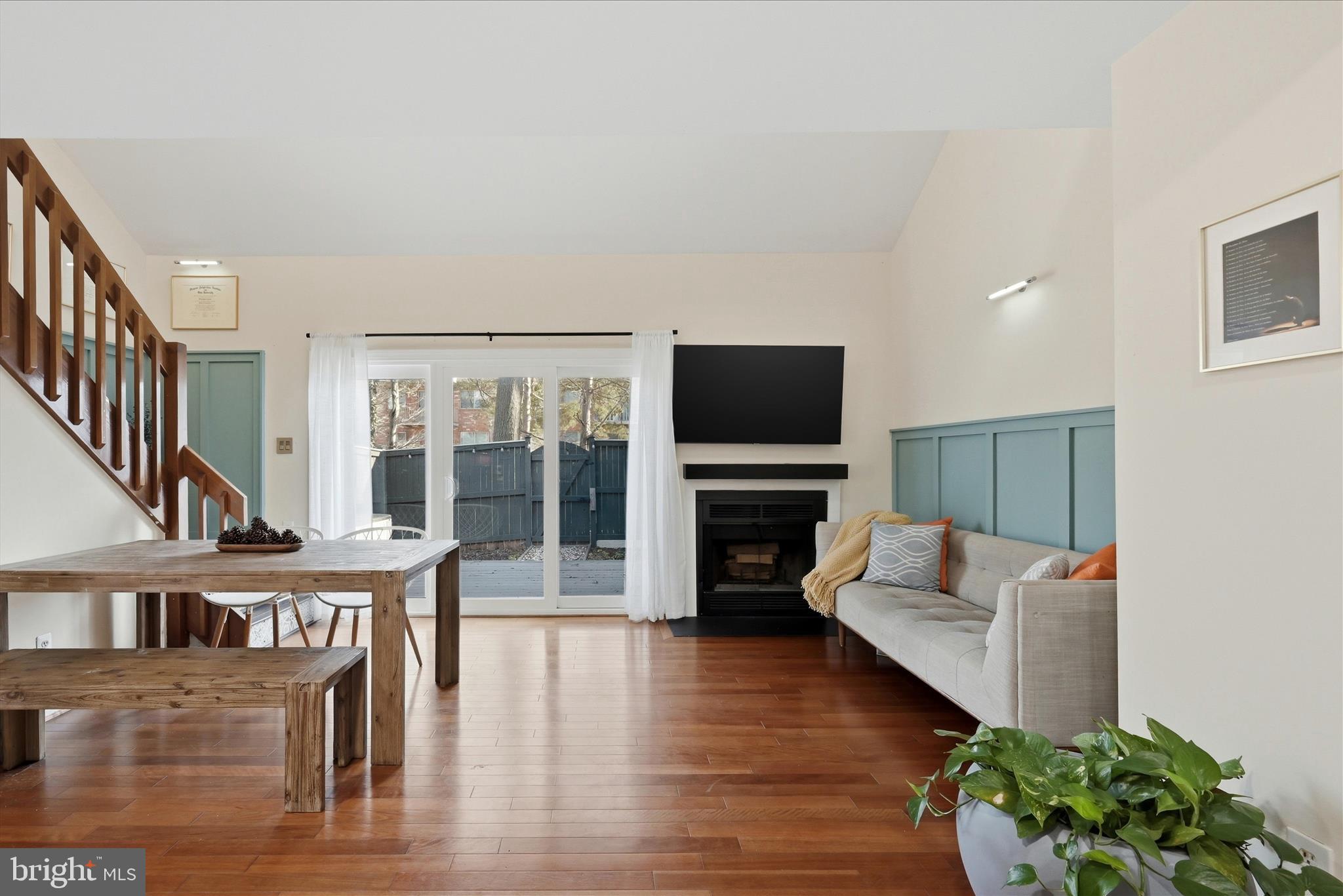 OLDE SALEM VILLAGE - Residential