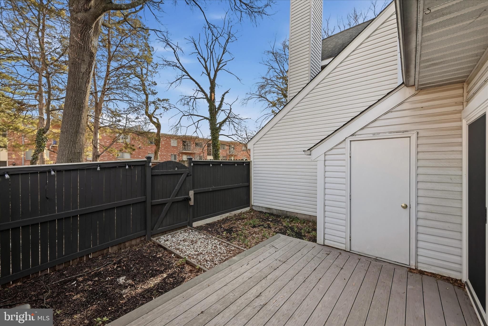 OLDE SALEM VILLAGE - Residential