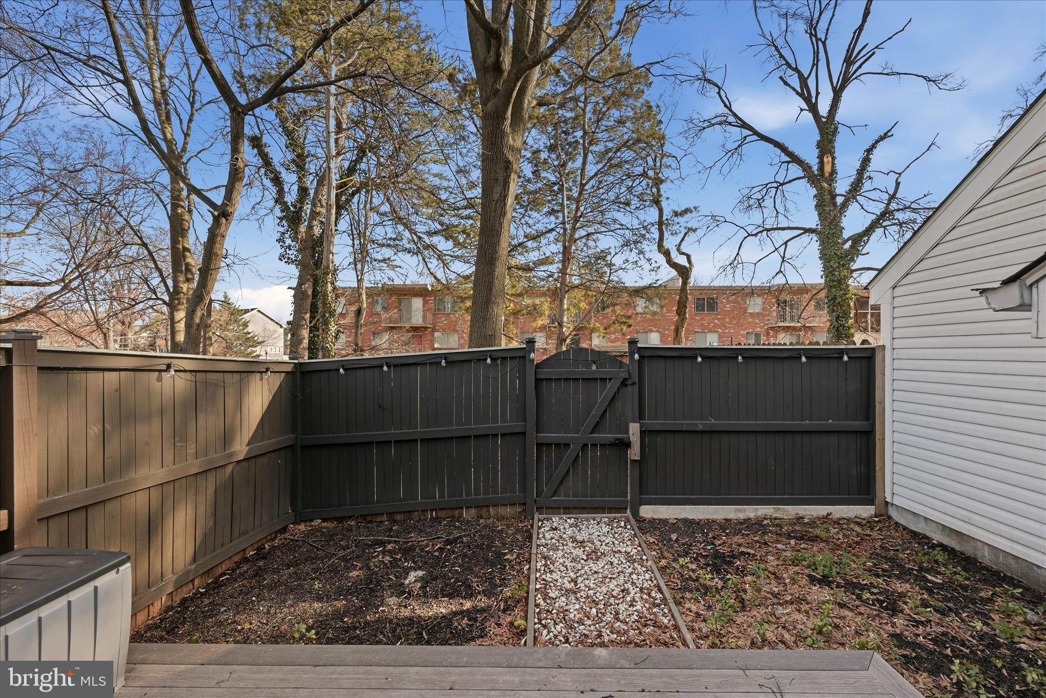 OLDE SALEM VILLAGE - Residential