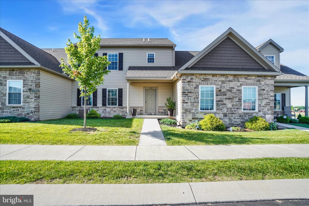Photo of 140 Ridgefield Drive, ELIZABETHTOWN, PA 17022 (MLS # PALA2090094)