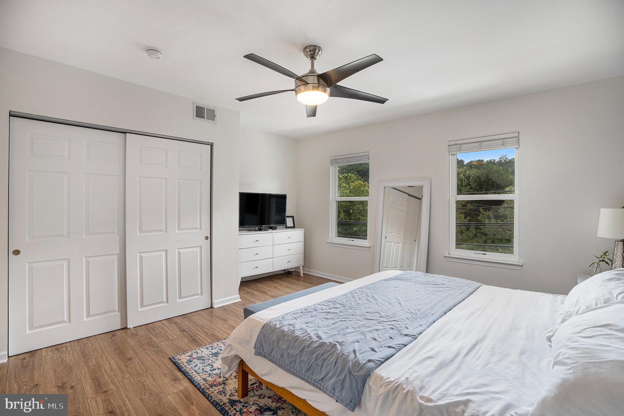 CONSHOHOCKEN - Residential