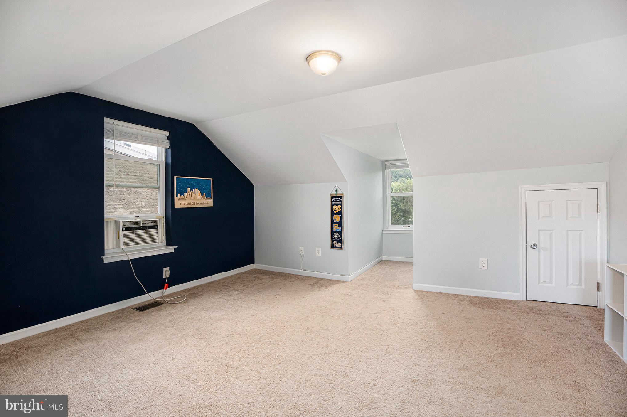 CONSHOHOCKEN - Residential