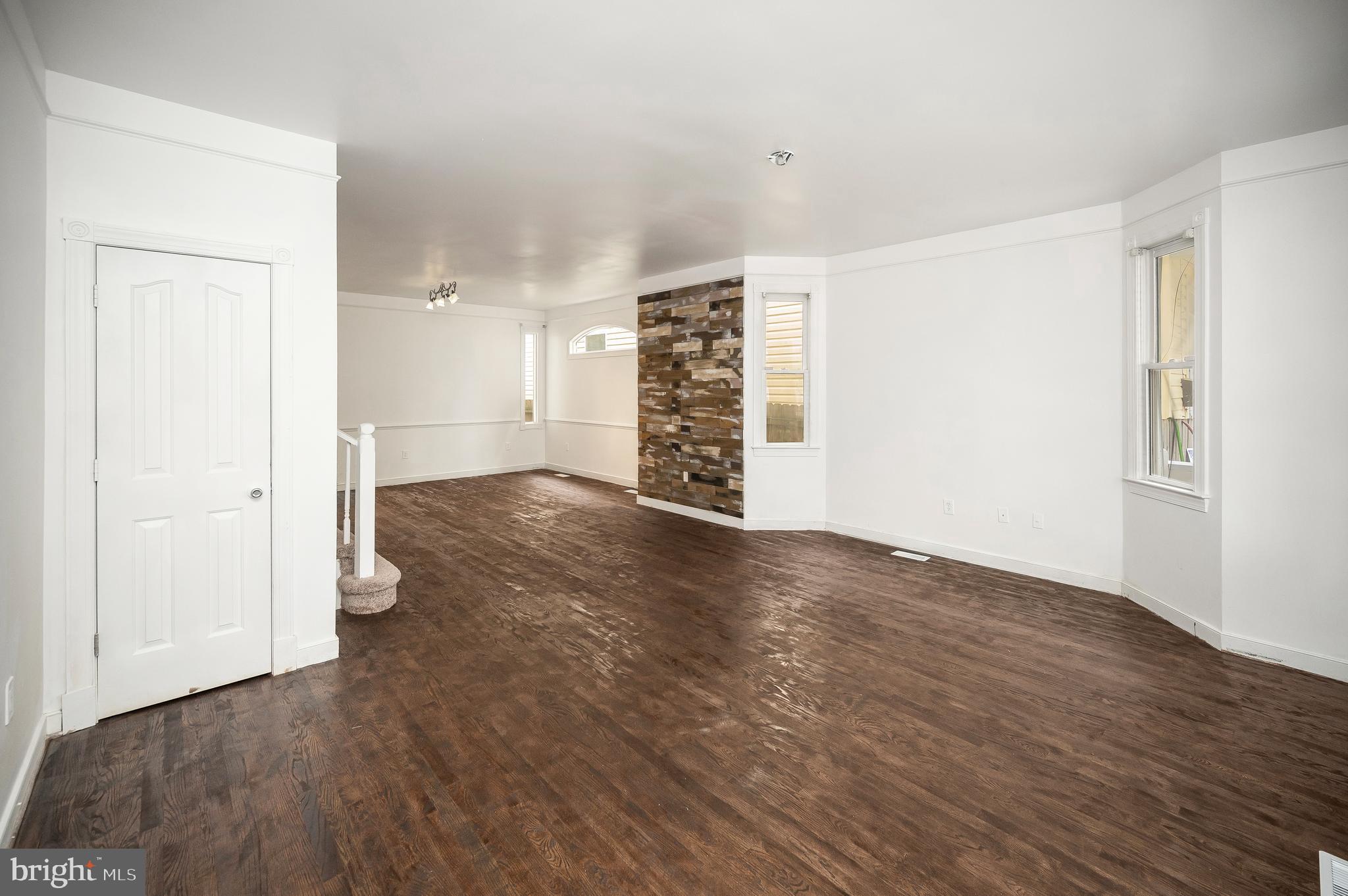 THE QUARTERS - Residential