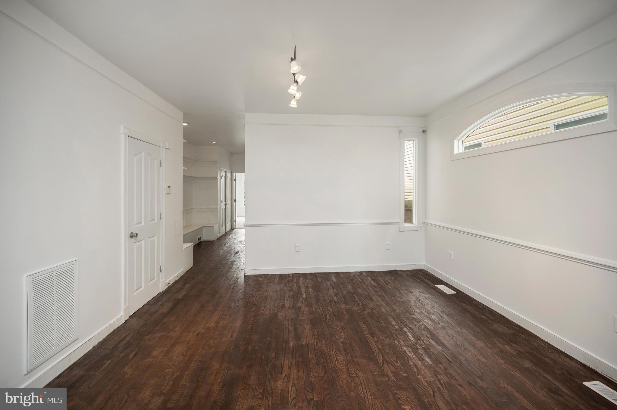 THE QUARTERS - Residential