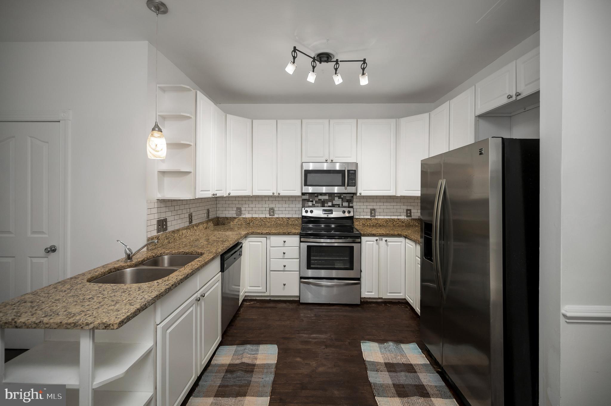 THE QUARTERS - Residential