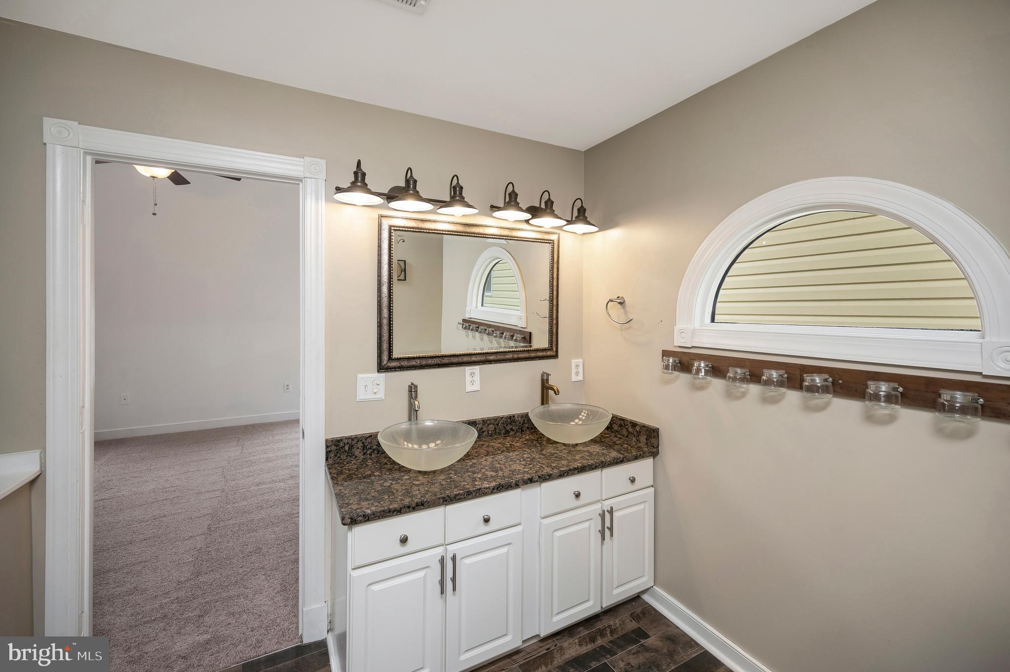 THE QUARTERS - Residential