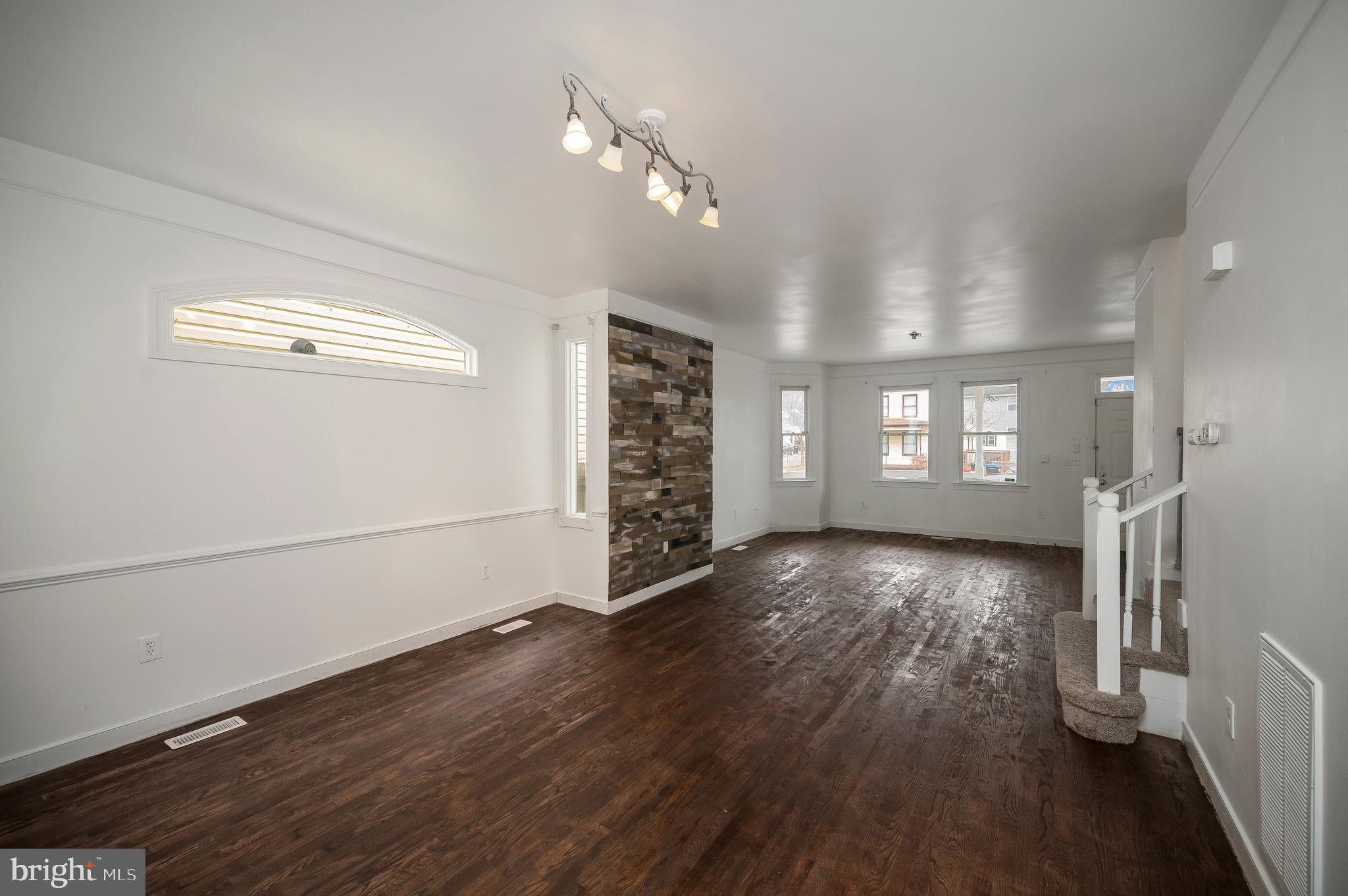 THE QUARTERS - Residential